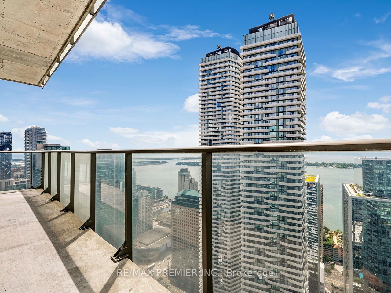 65 Bremner Boulevard, #5104