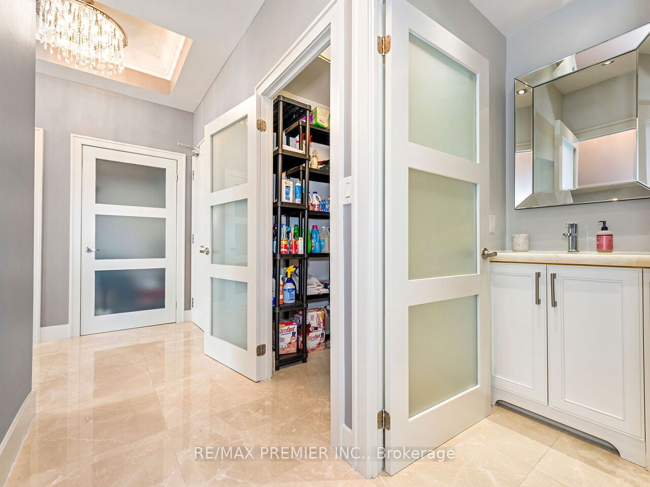 65 Bremner Boulevard, #5104