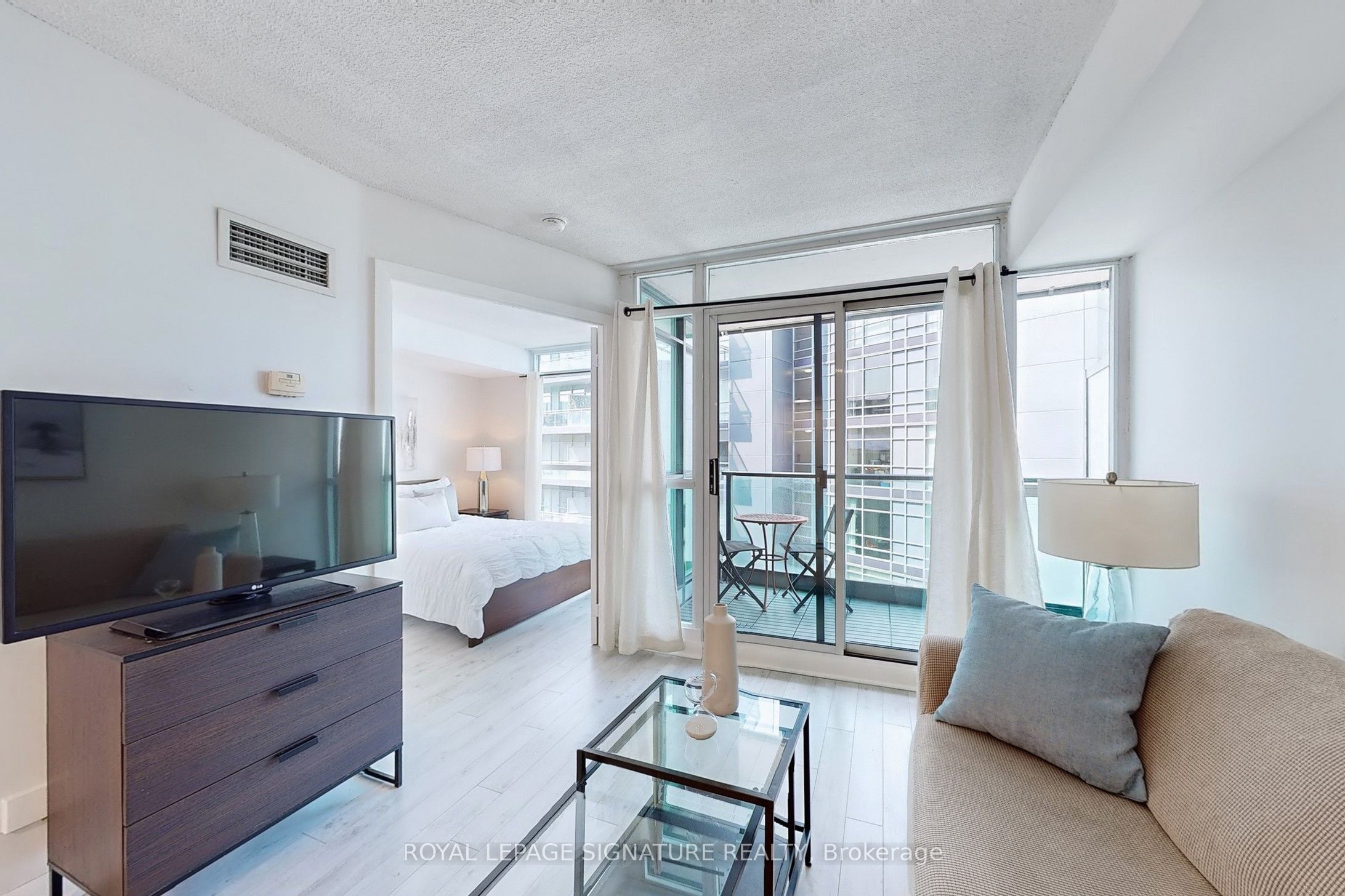 600 Fleet Street, #1012