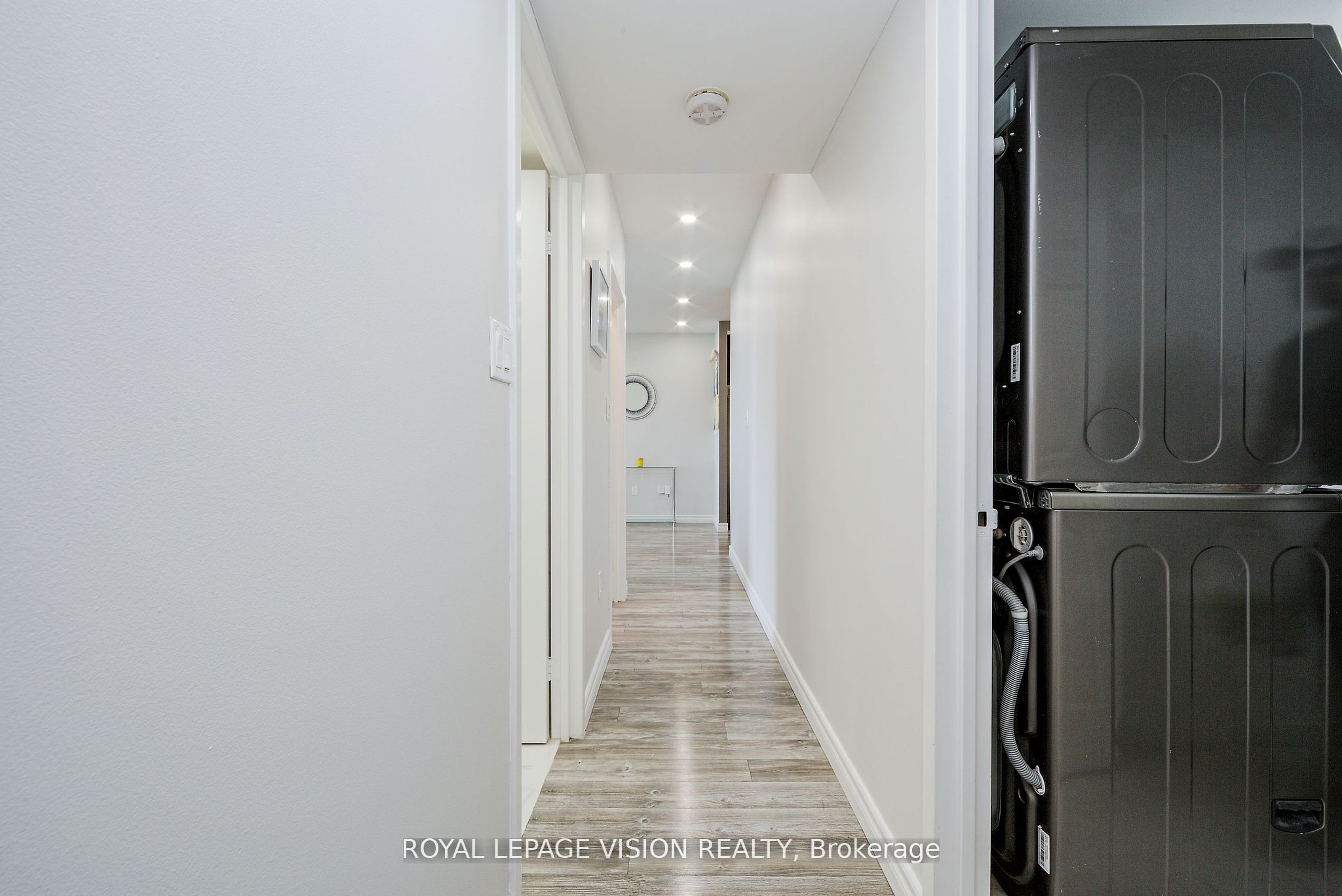 5 Concorde Place #1911