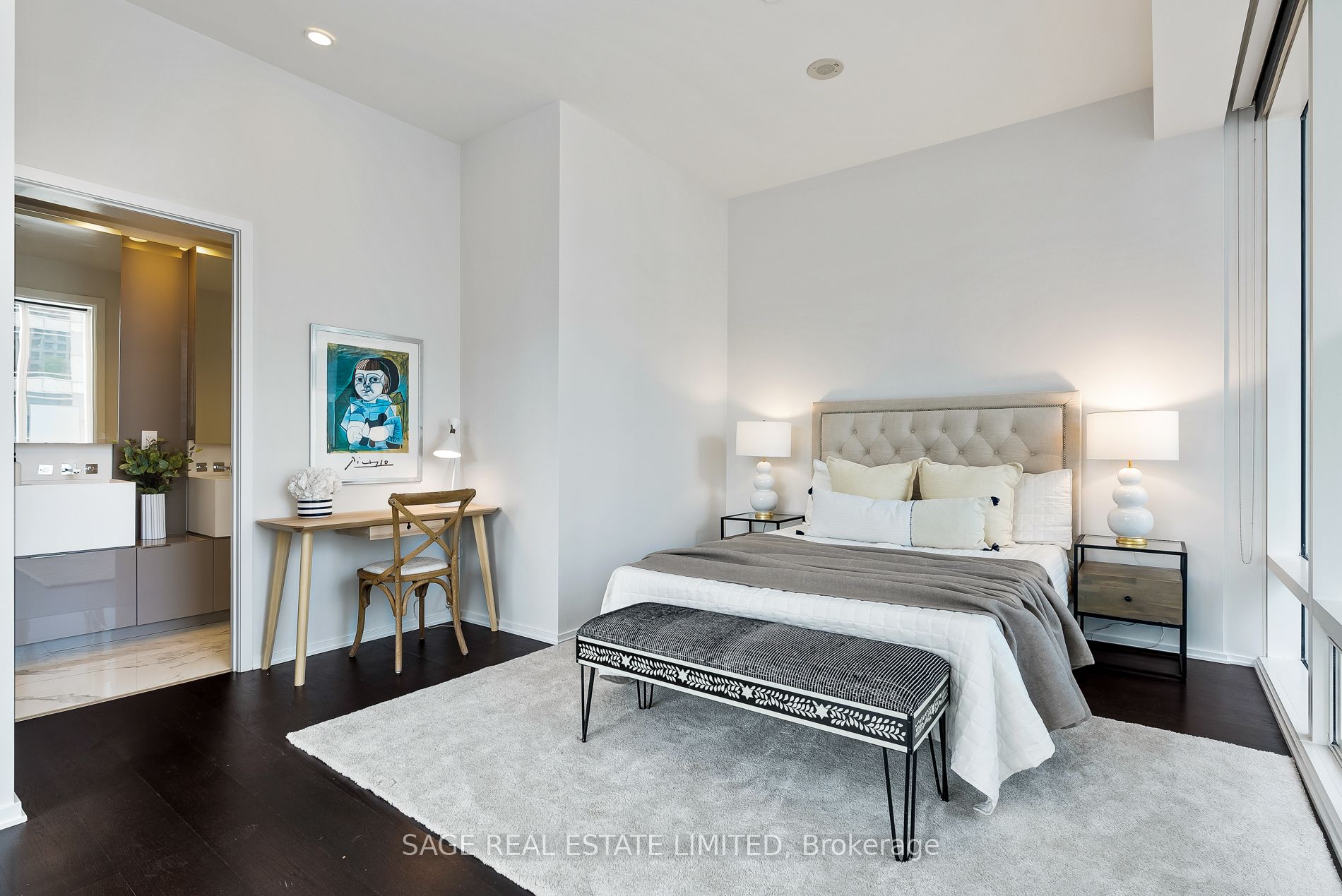 1 Bloor Street E #510