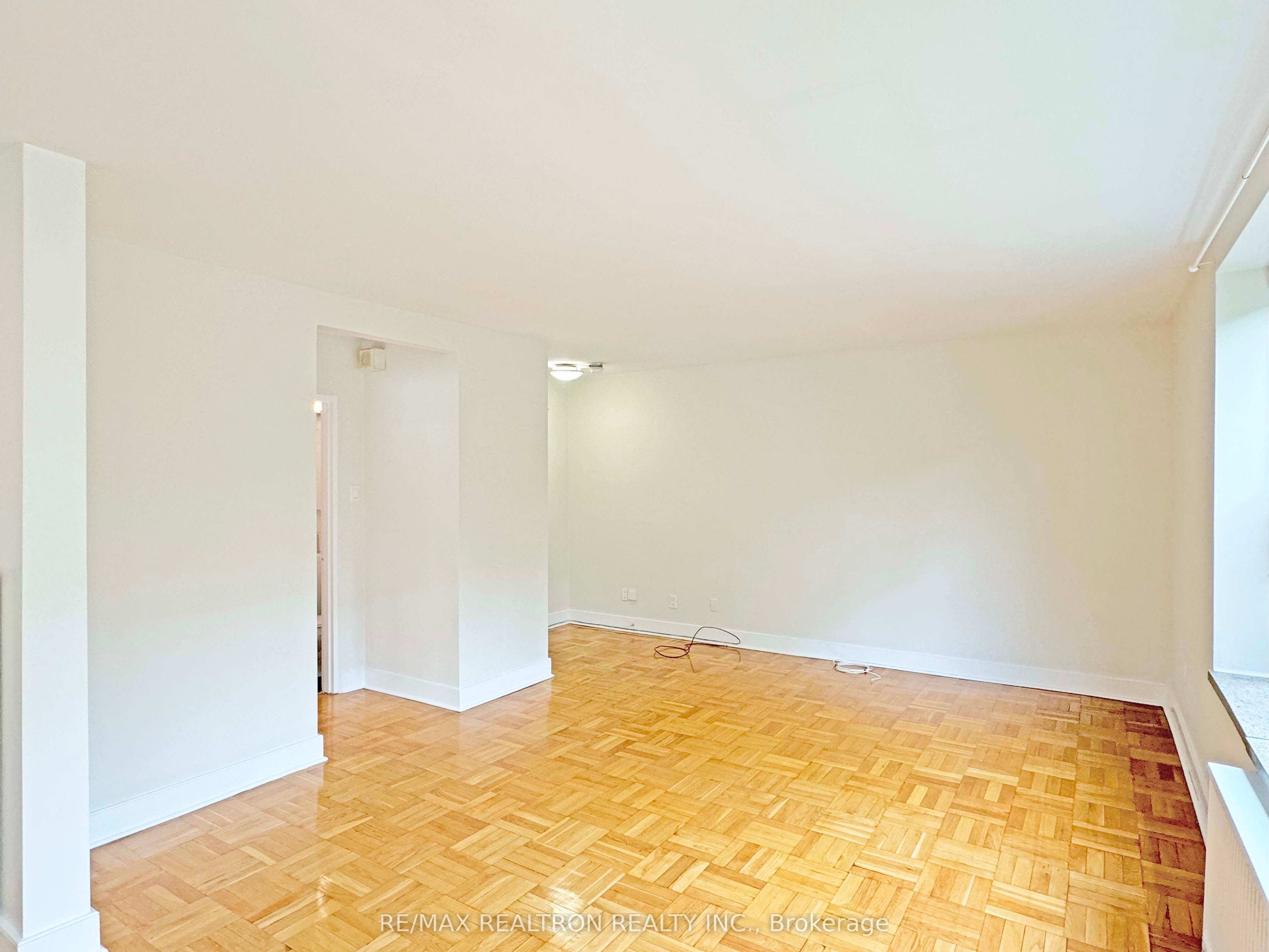 1545 Bathurst Street, #110