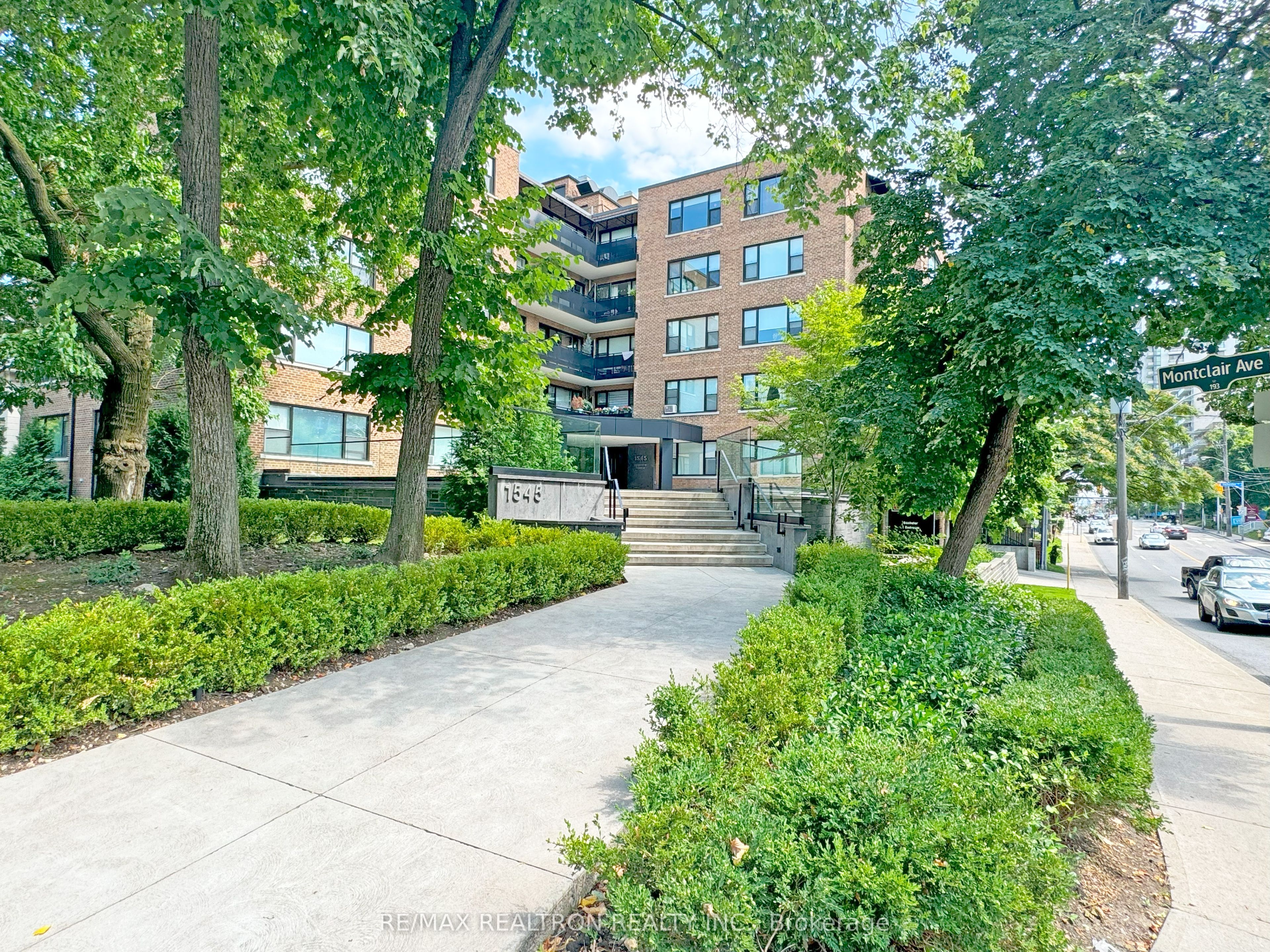 1545 Bathurst Street, #110