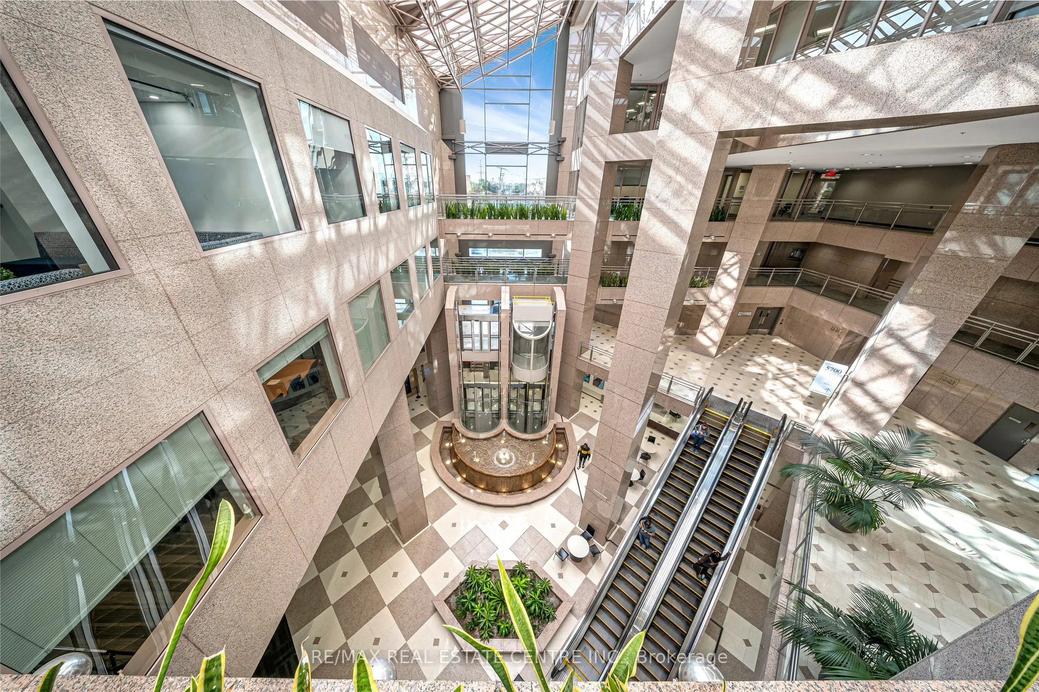 5700 Yonge Street Road #200 A