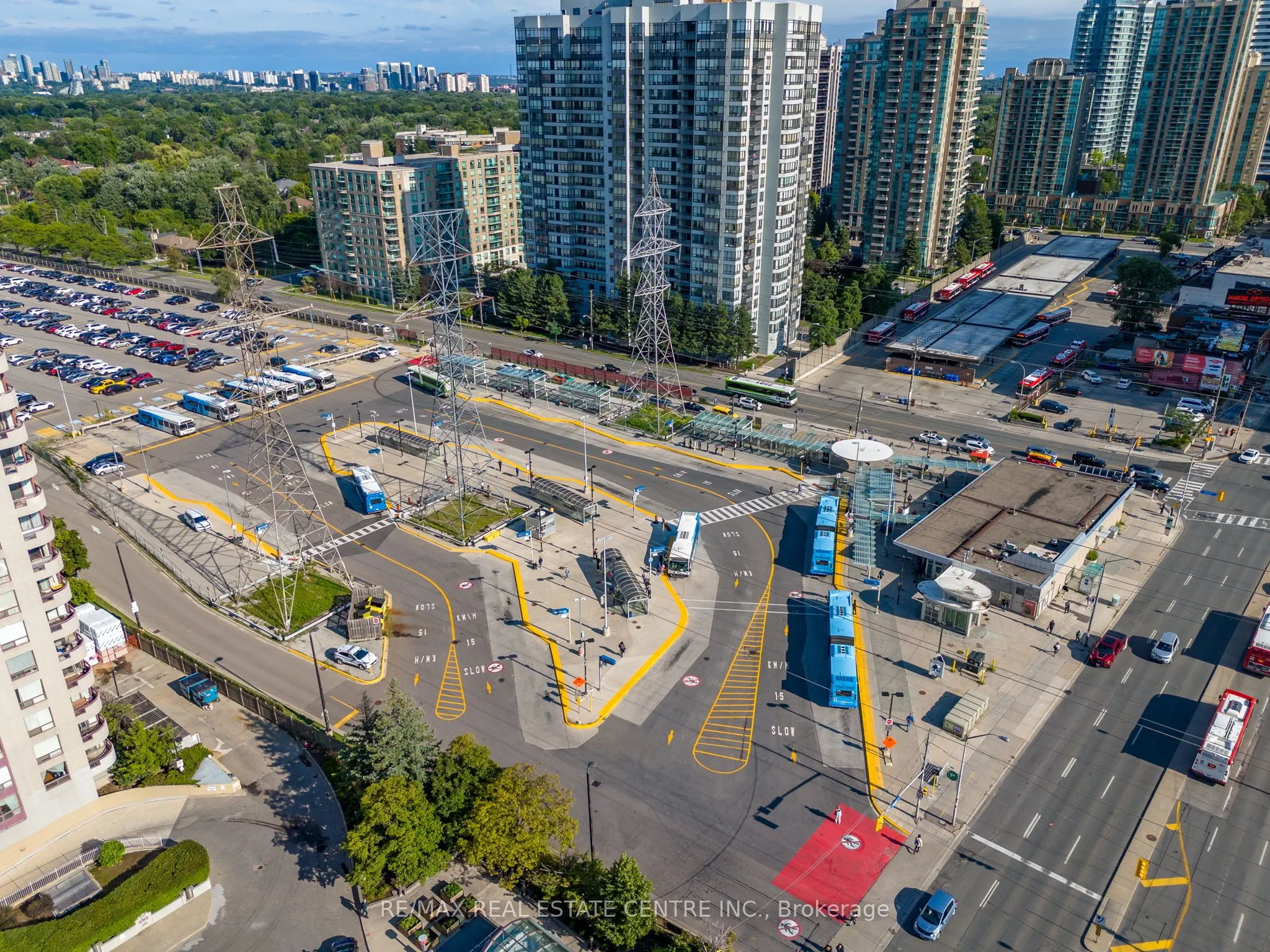 5700 Yonge Street Road #200 E