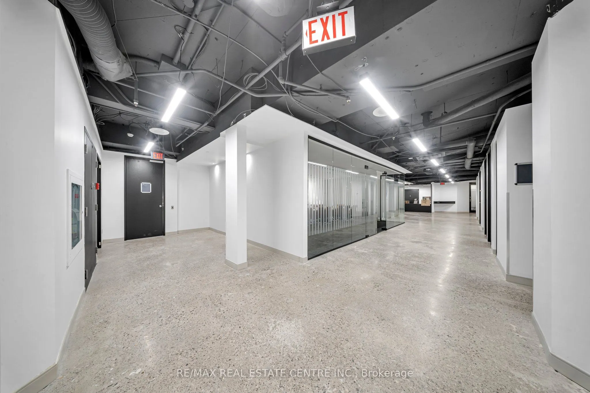 5700 Yonge Street Road #200 F
