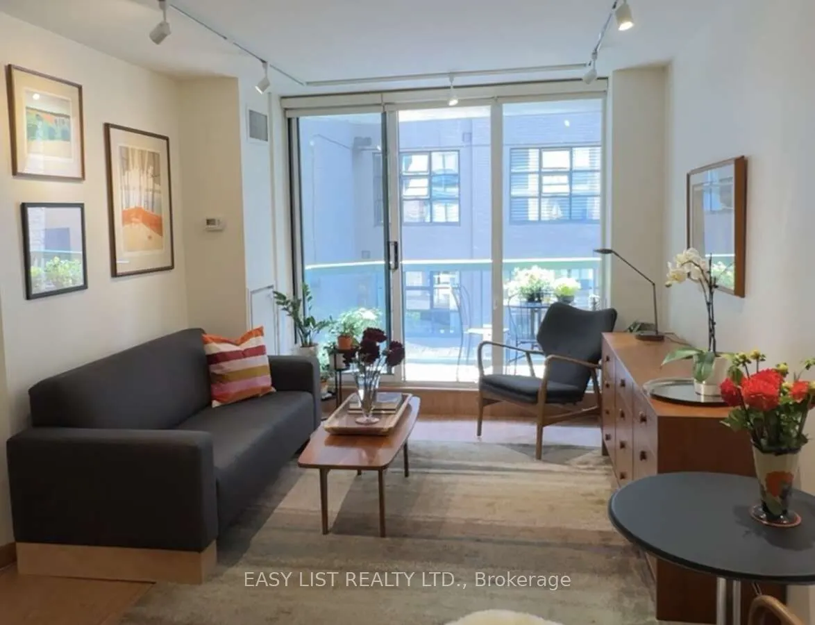 311 Richmond Street E, #301