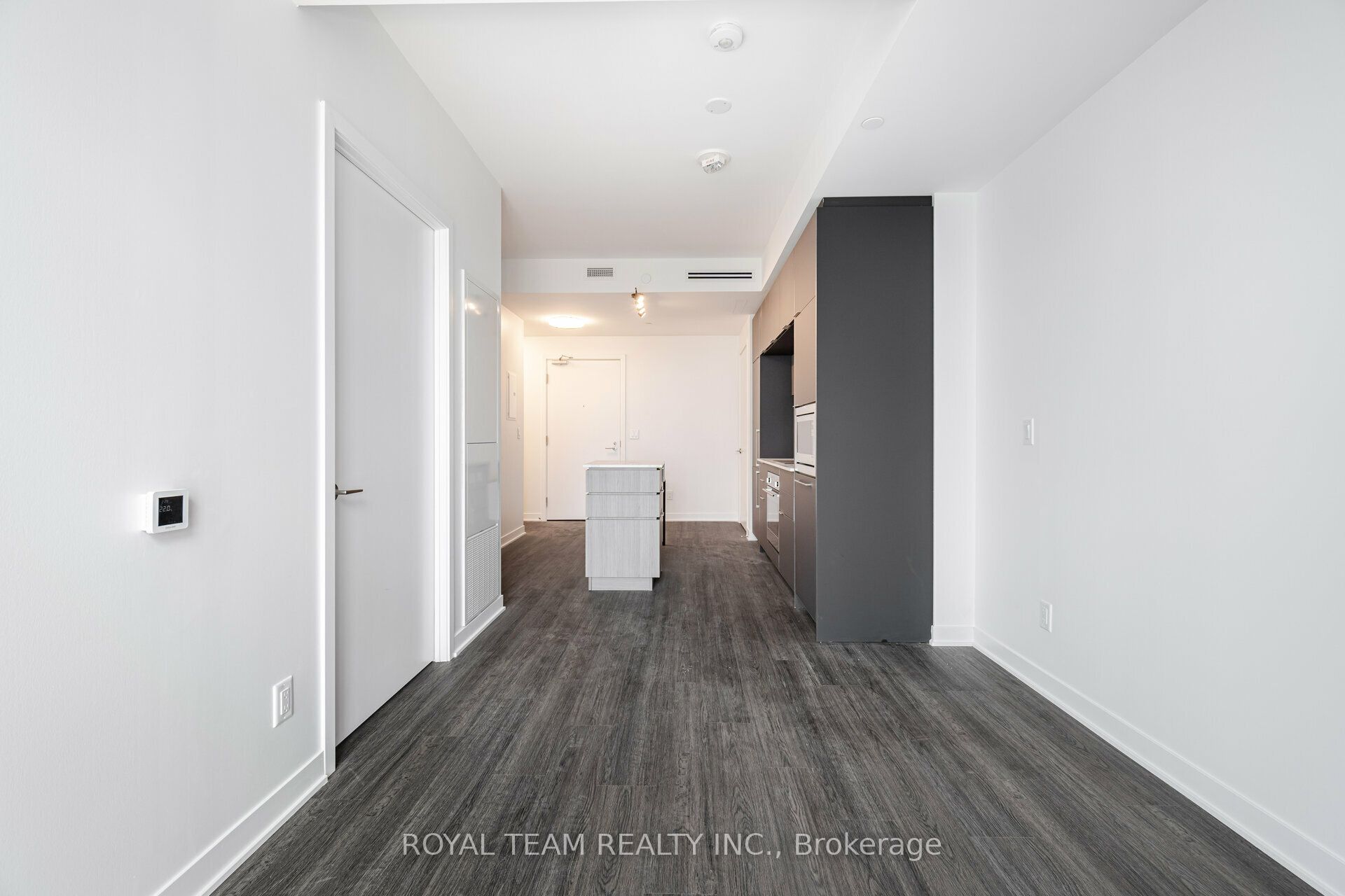 185 Alberta Avenue #1107