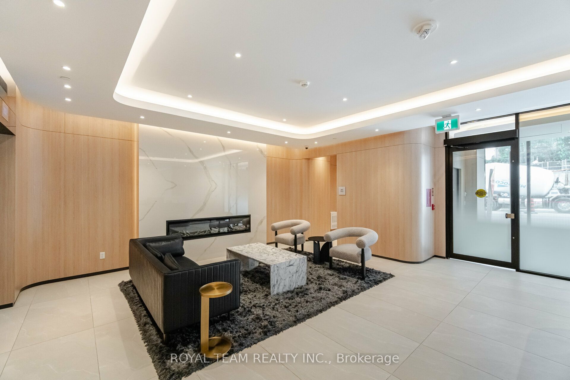 185 Alberta Avenue #1107