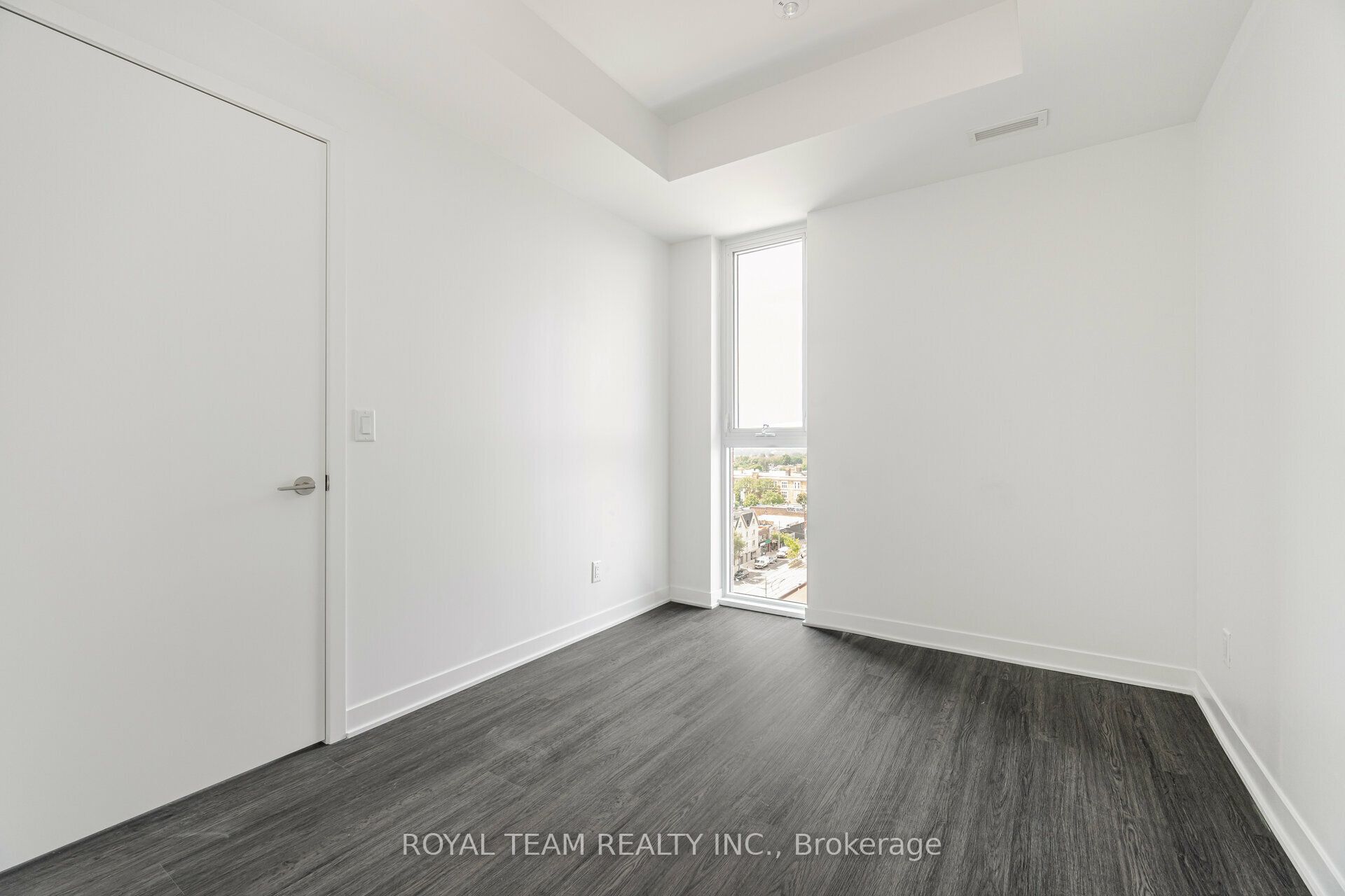 185 Alberta Avenue #1107