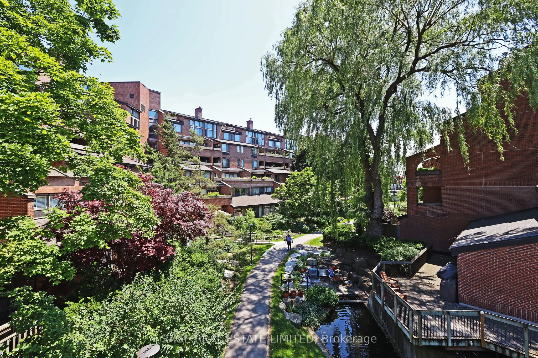40 Sylvan Valleyway, #316