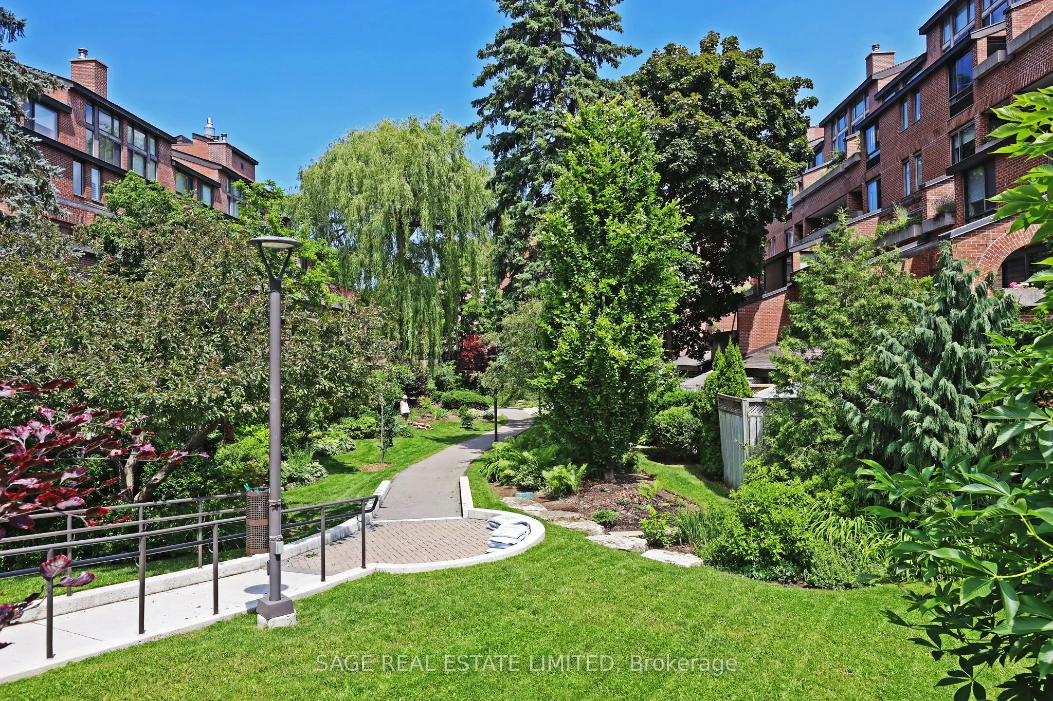 40 Sylvan Valleyway, #316