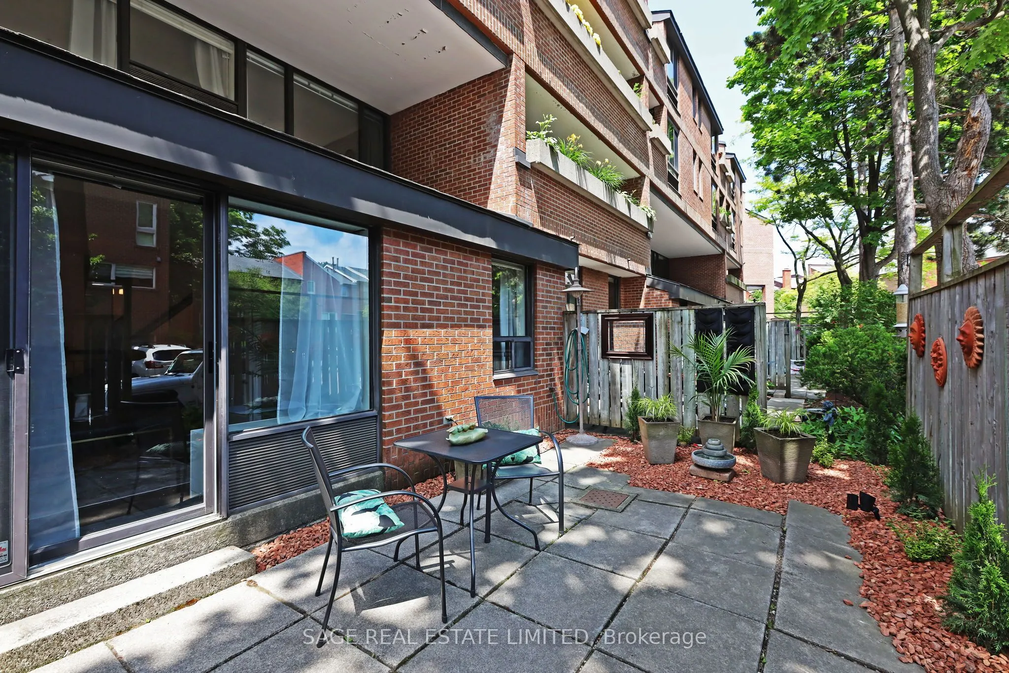 40 Sylvan Valleyway, #316
