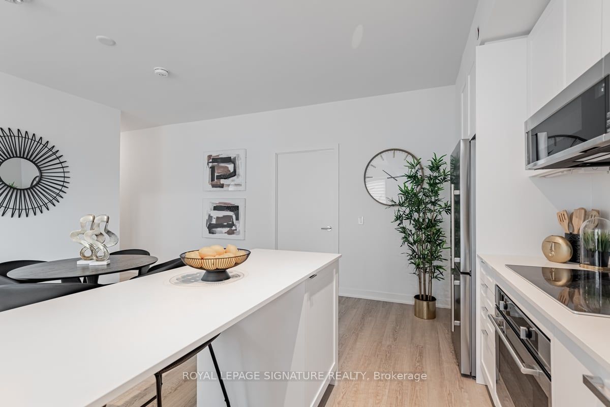 250 Lawrence Avenue W, #215