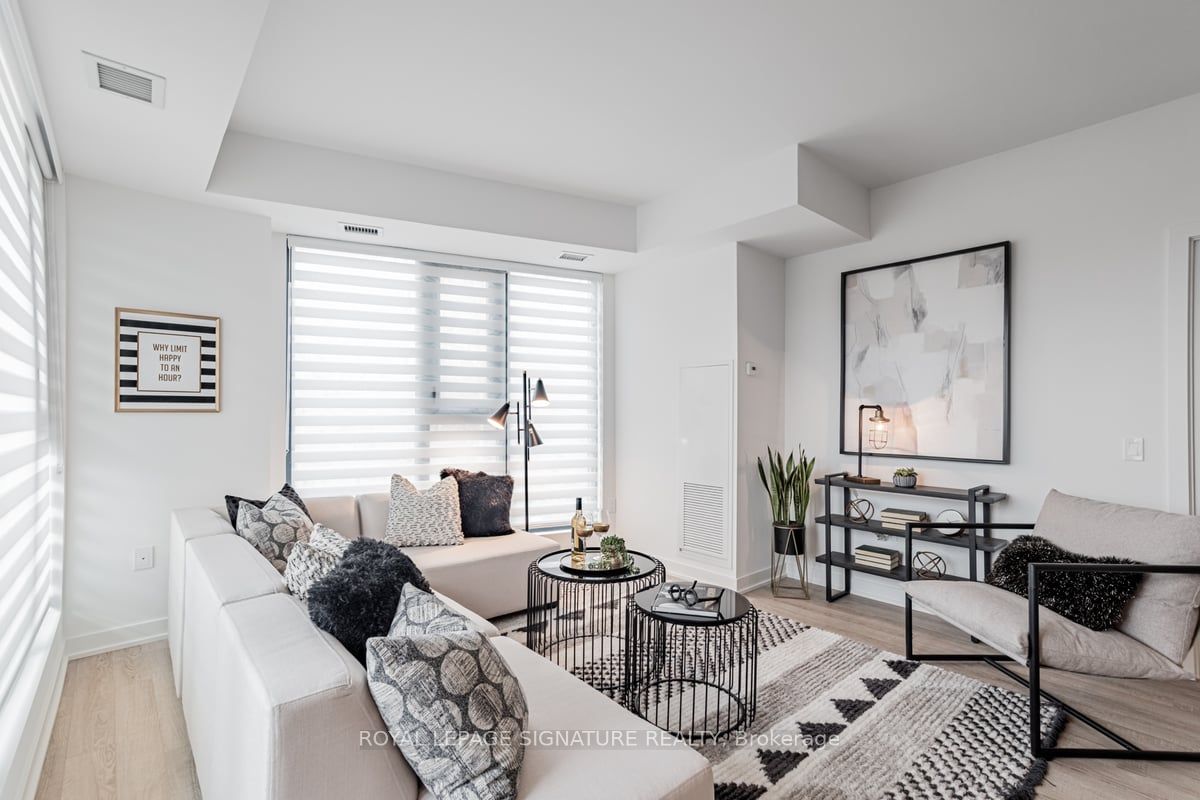 250 Lawrence Avenue W, #215