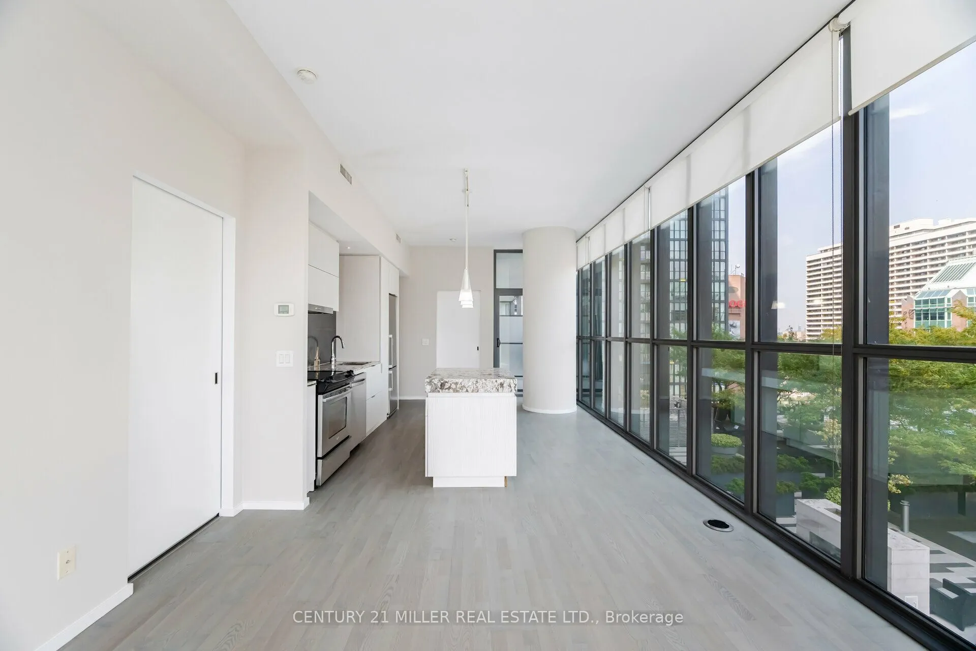 101 Charles Street E #1001