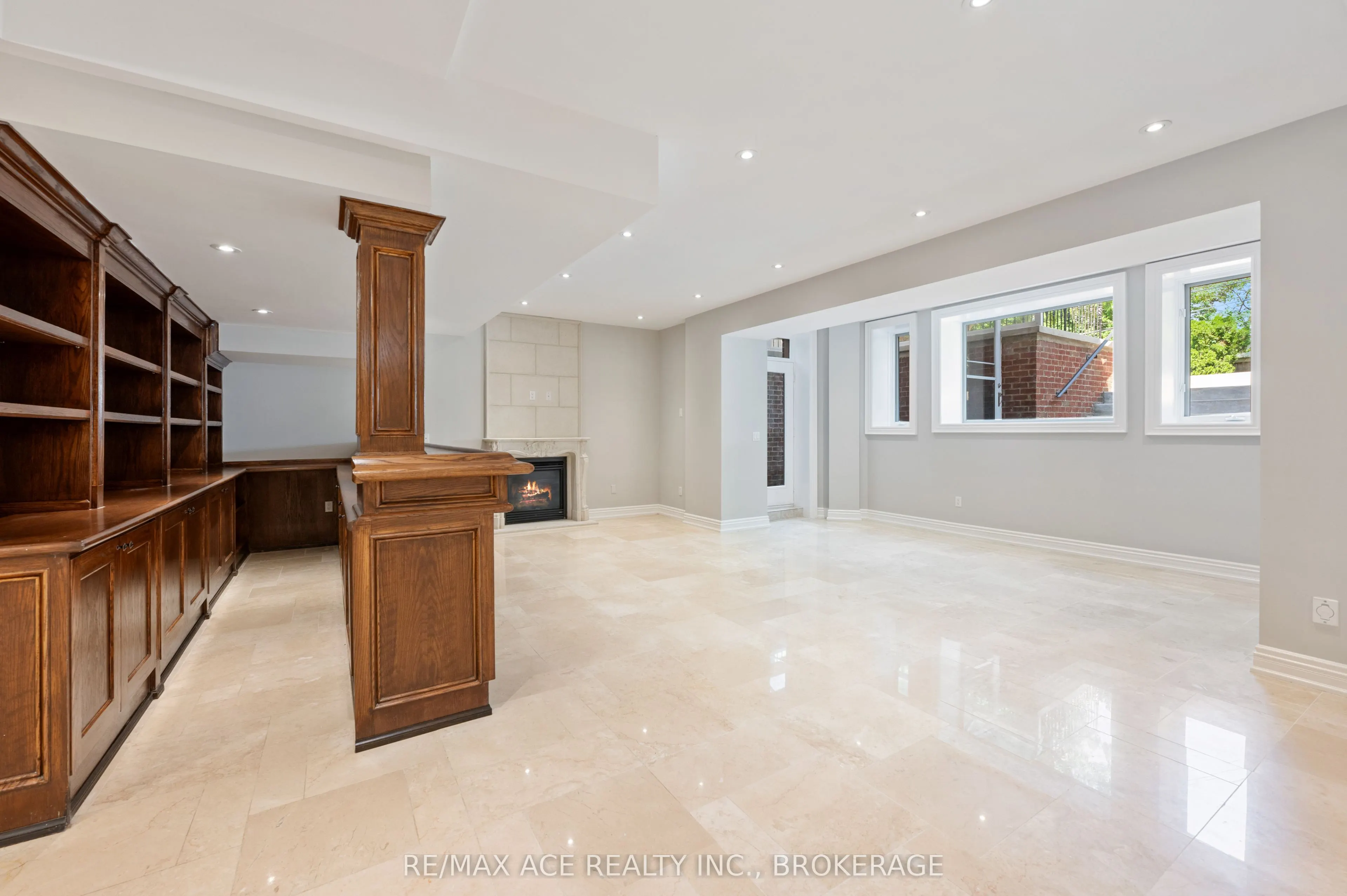 242 Parkview Avenue