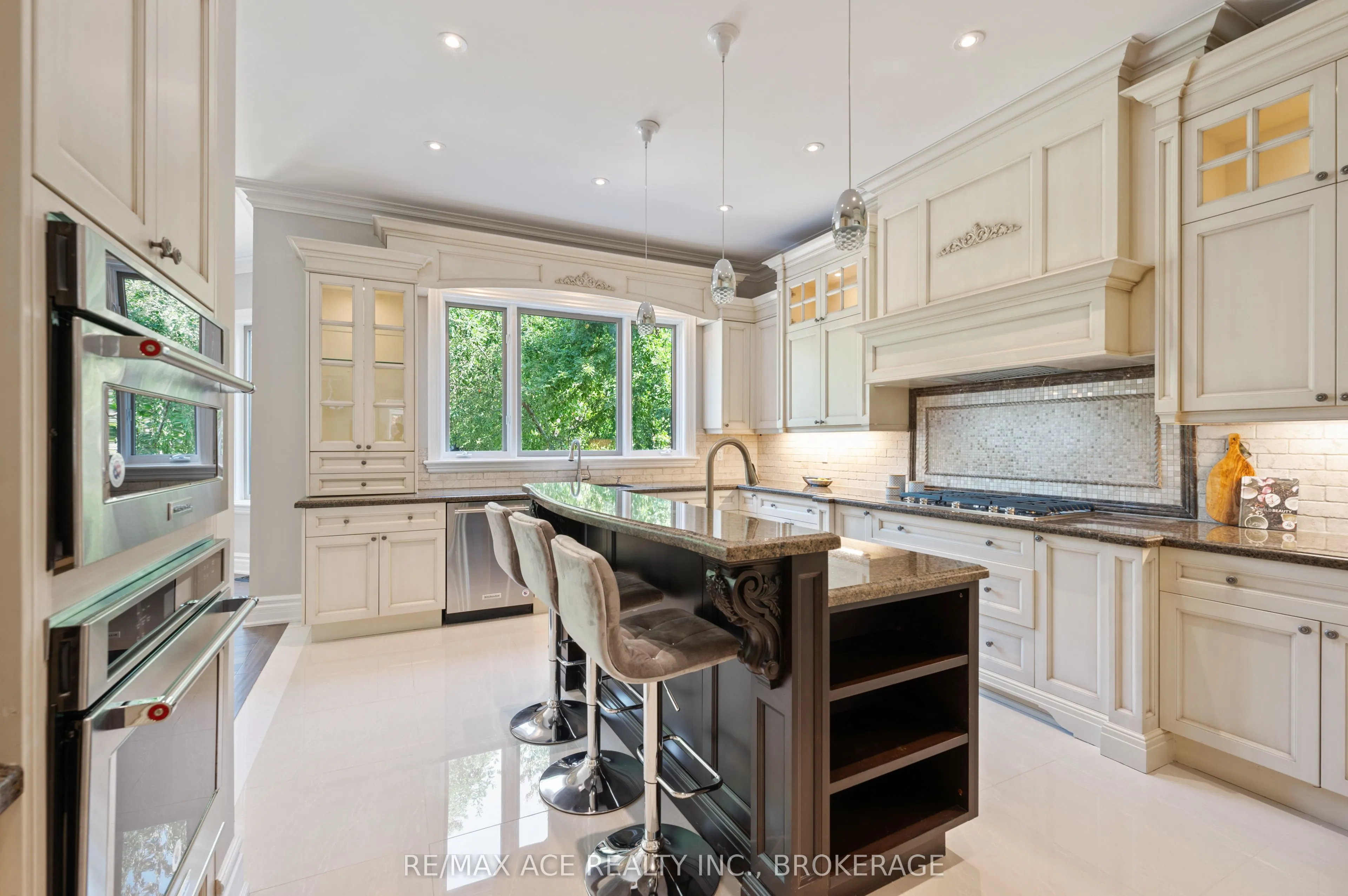 242 Parkview Avenue