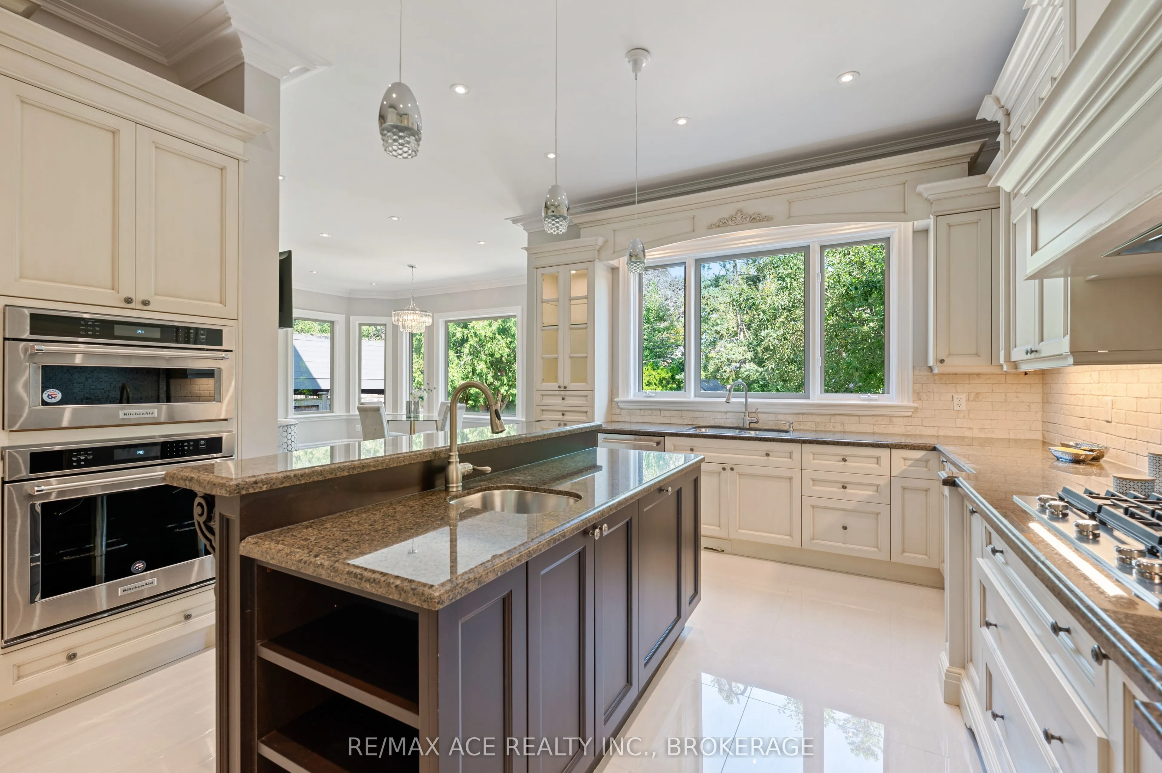 242 Parkview Avenue