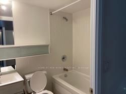 111 Elizabeth Street, #752