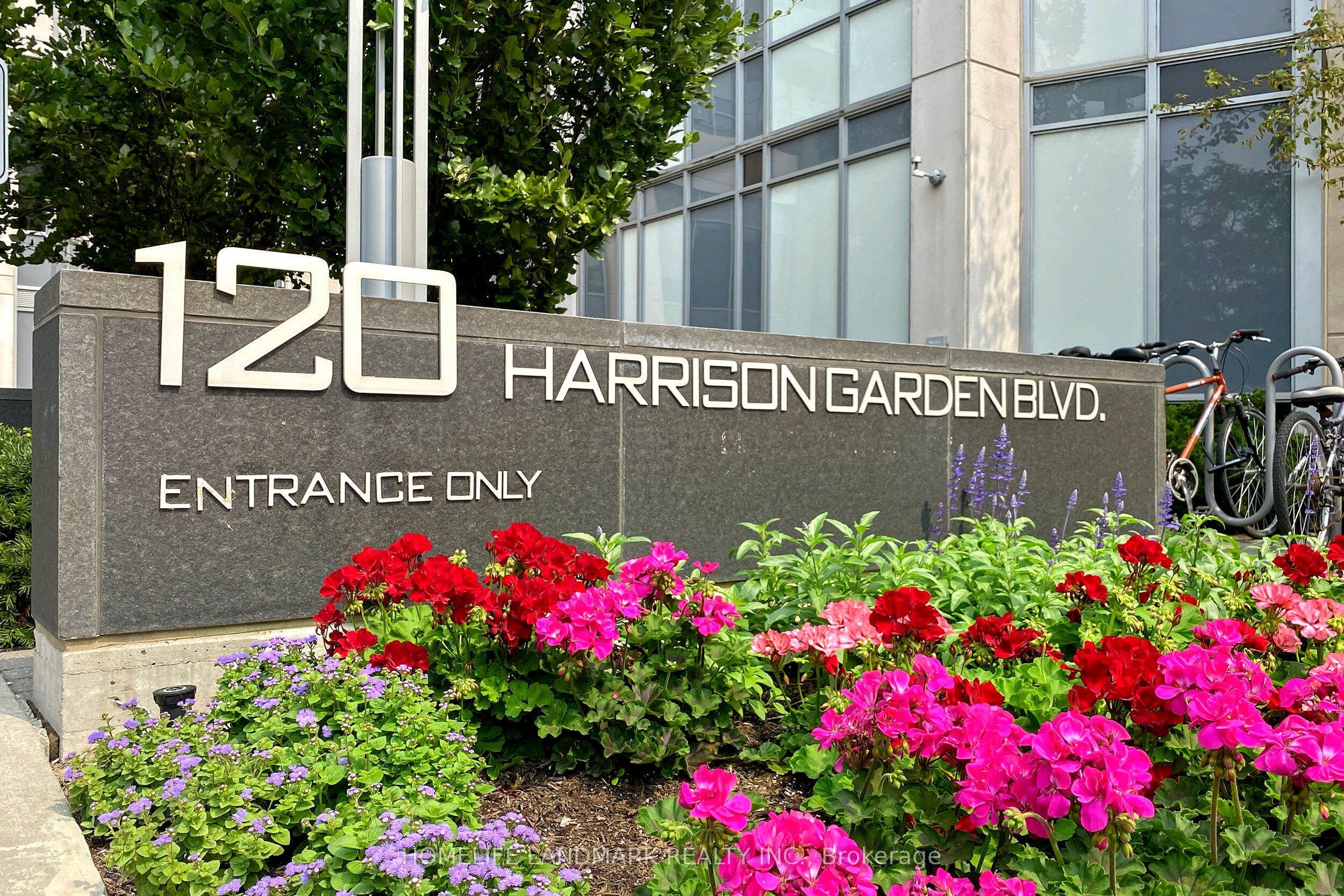 120 Harrison Garden Boulevard #611