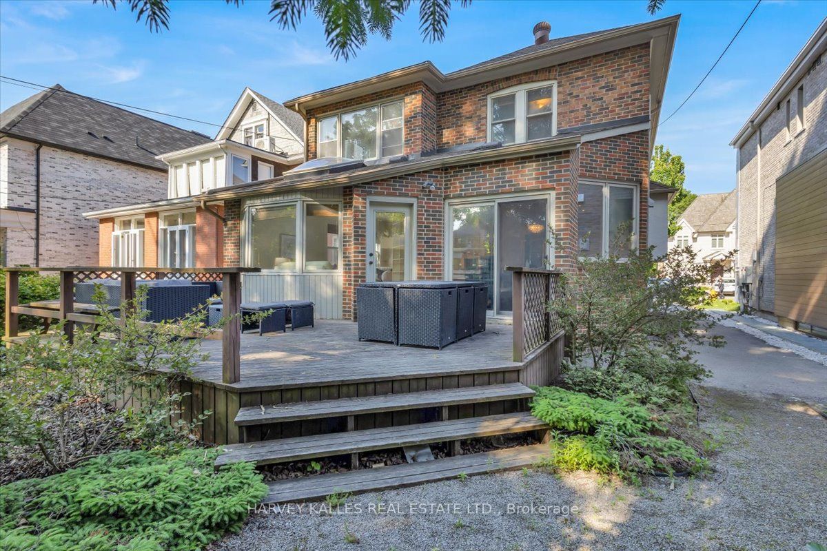 212 Glenayr Road