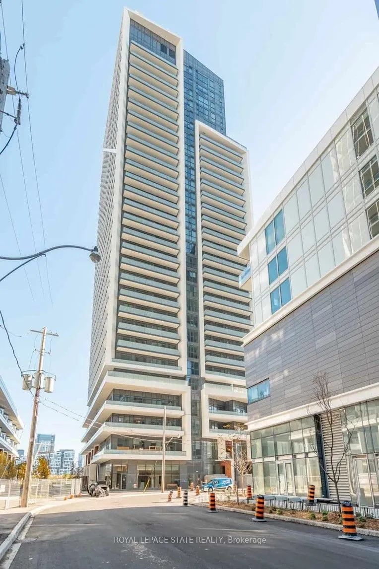 30 Ordnance Street, #1112
