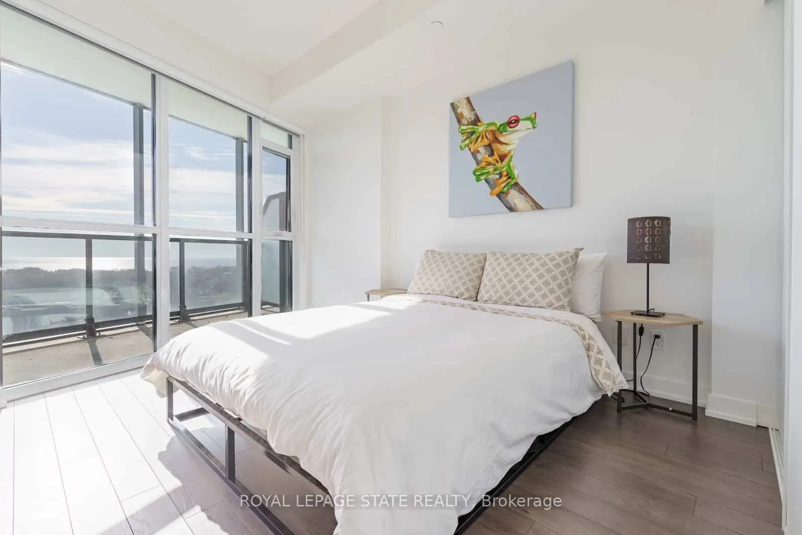 30 Ordnance Street, #1112