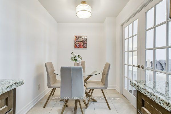 15 Rean Drive #408