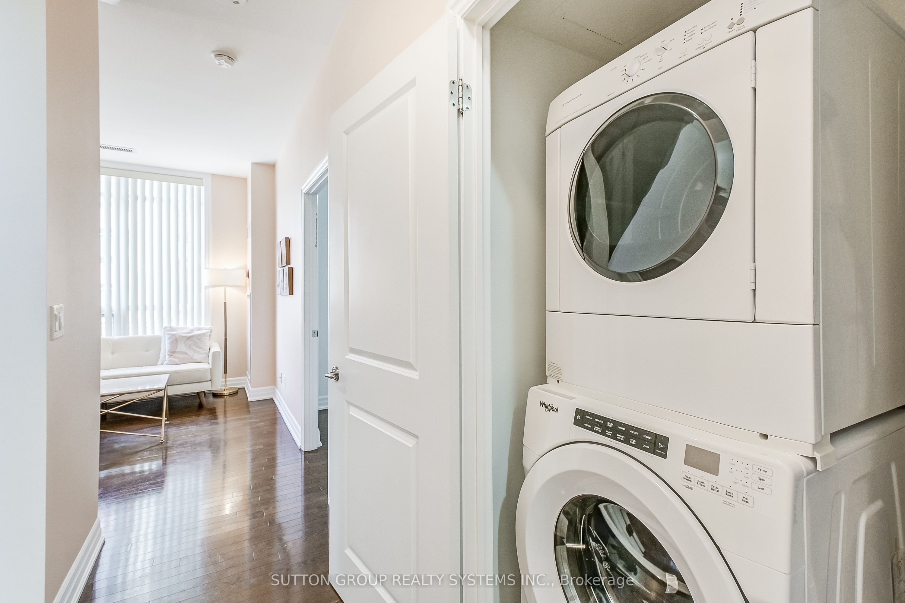 15 Rean Drive #408