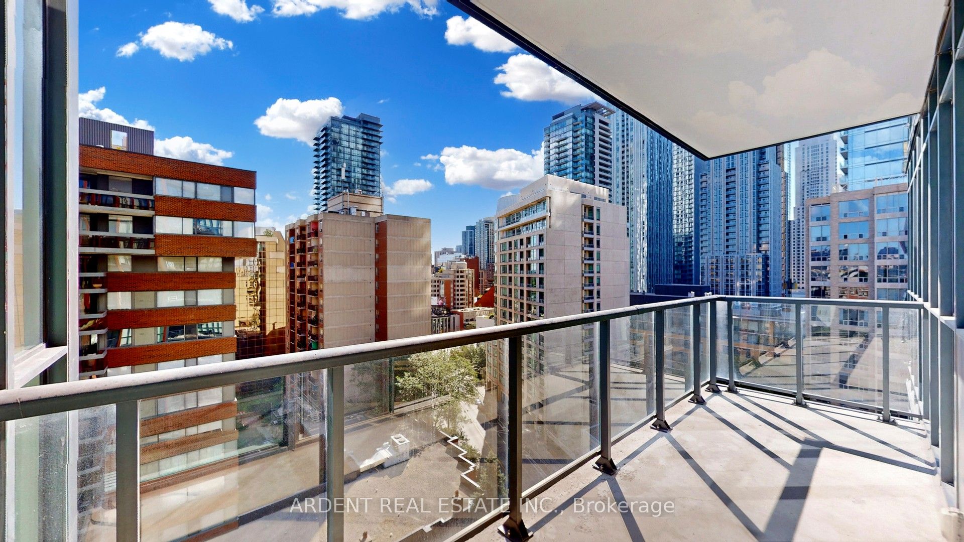 32 Davenport Road, #1107