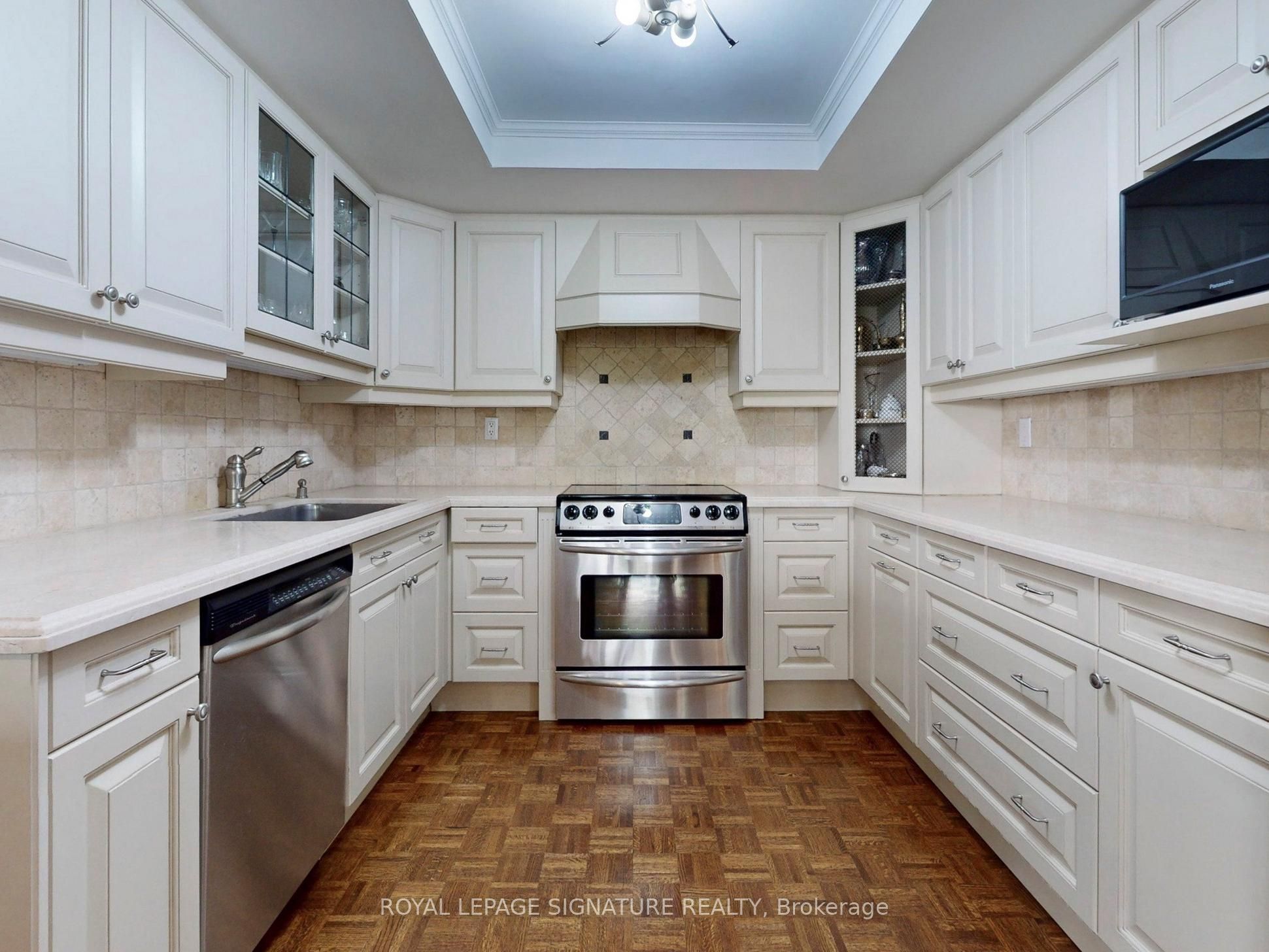 3900 Yonge Street, #704