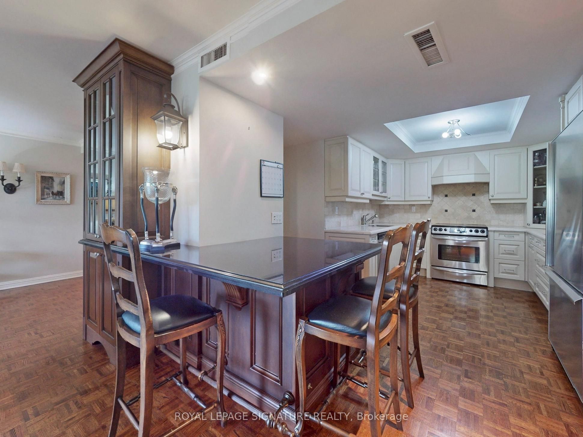 3900 Yonge Street, #704