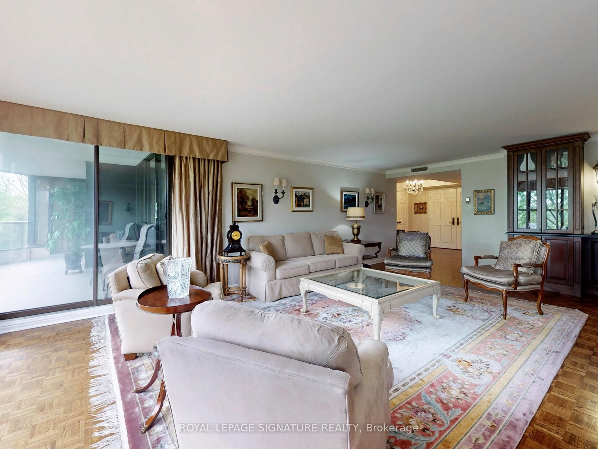 3900 Yonge Street, #704