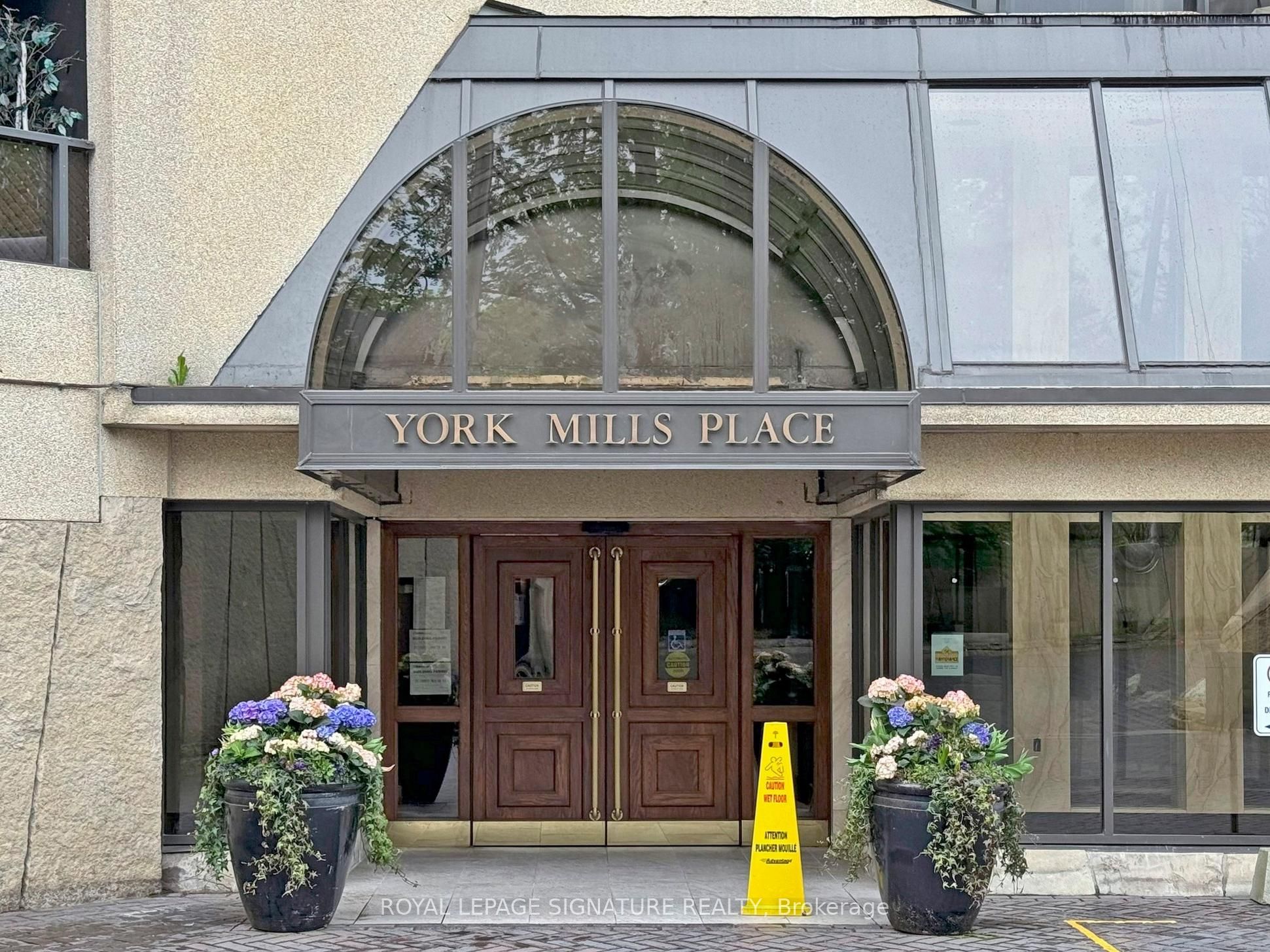 3900 Yonge Street, #704