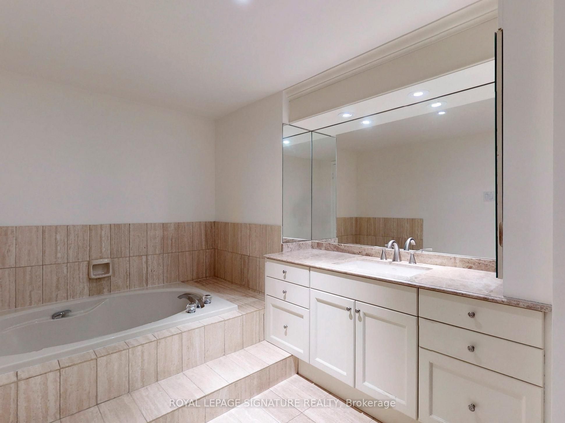 3900 Yonge Street, #704