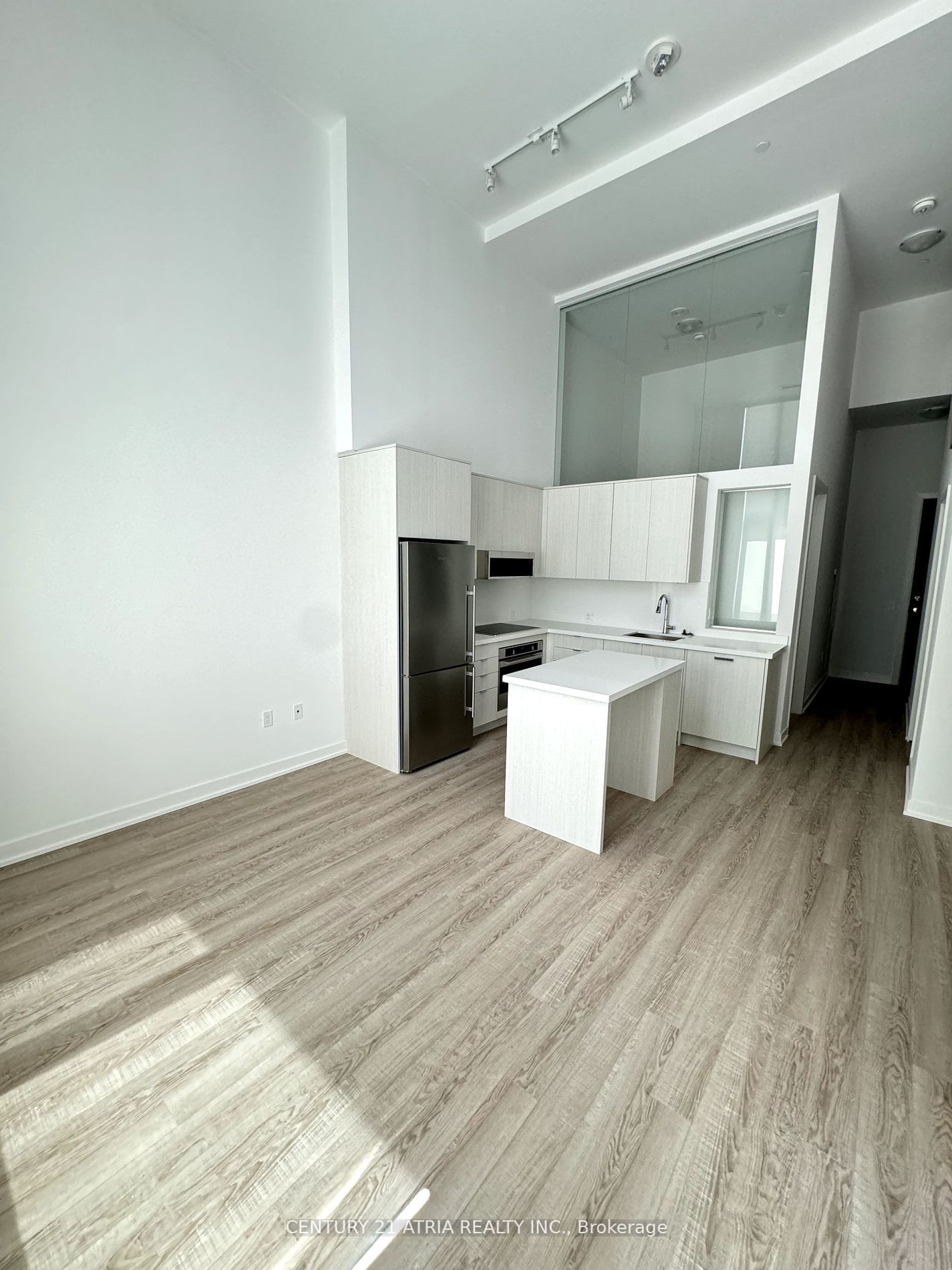 250 Lawrence Avenue W, #101