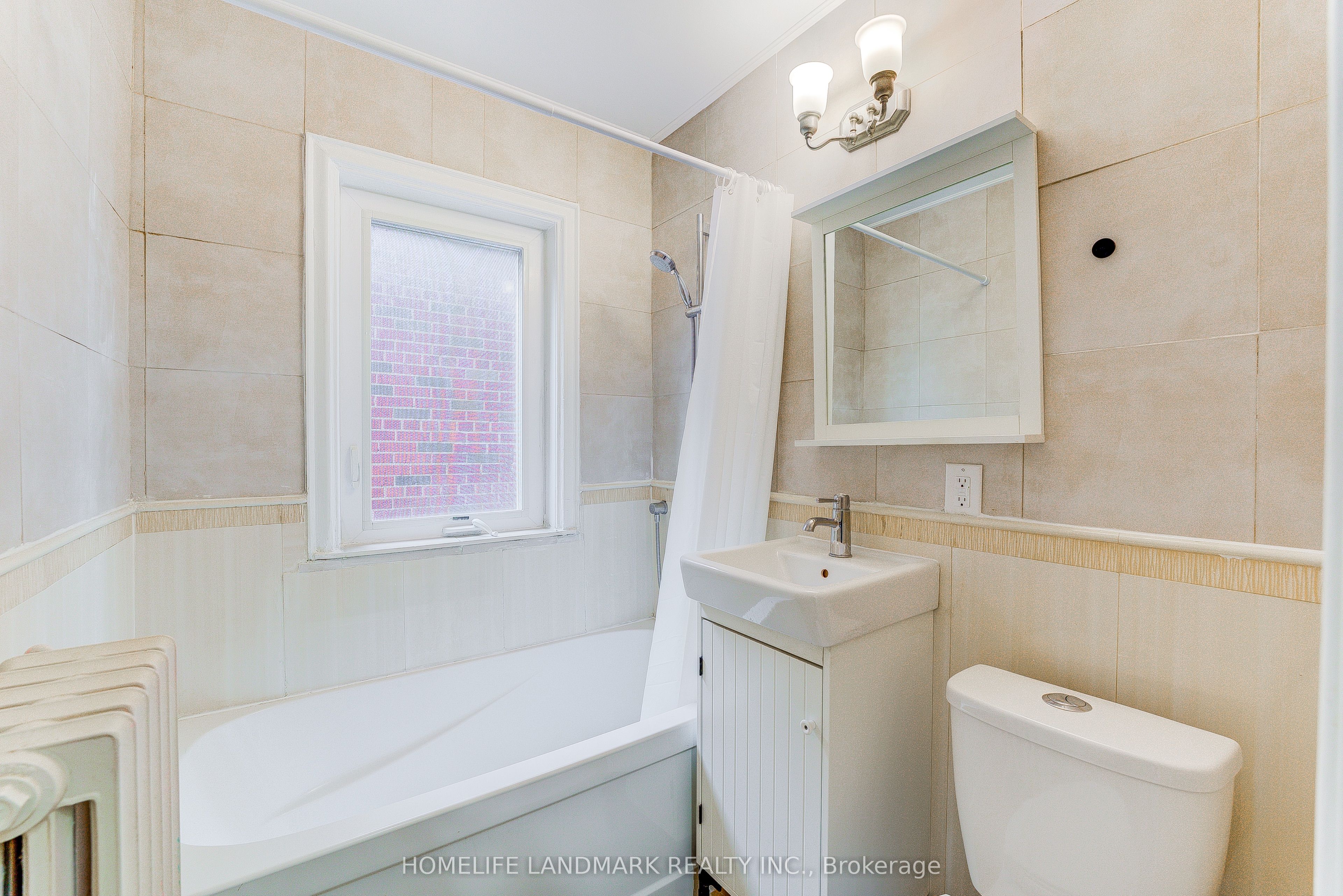 603 Spadina Road