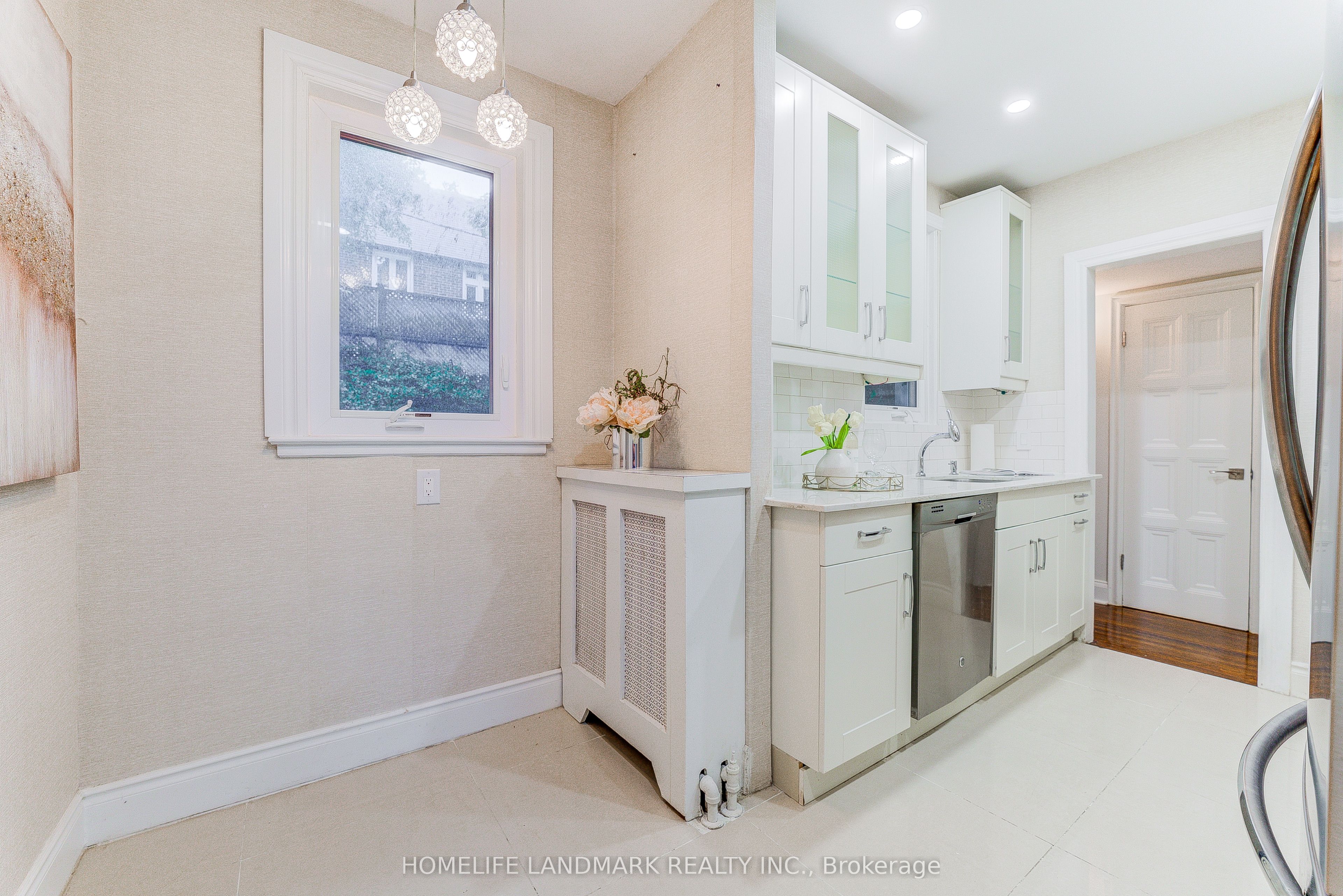 603 Spadina Road