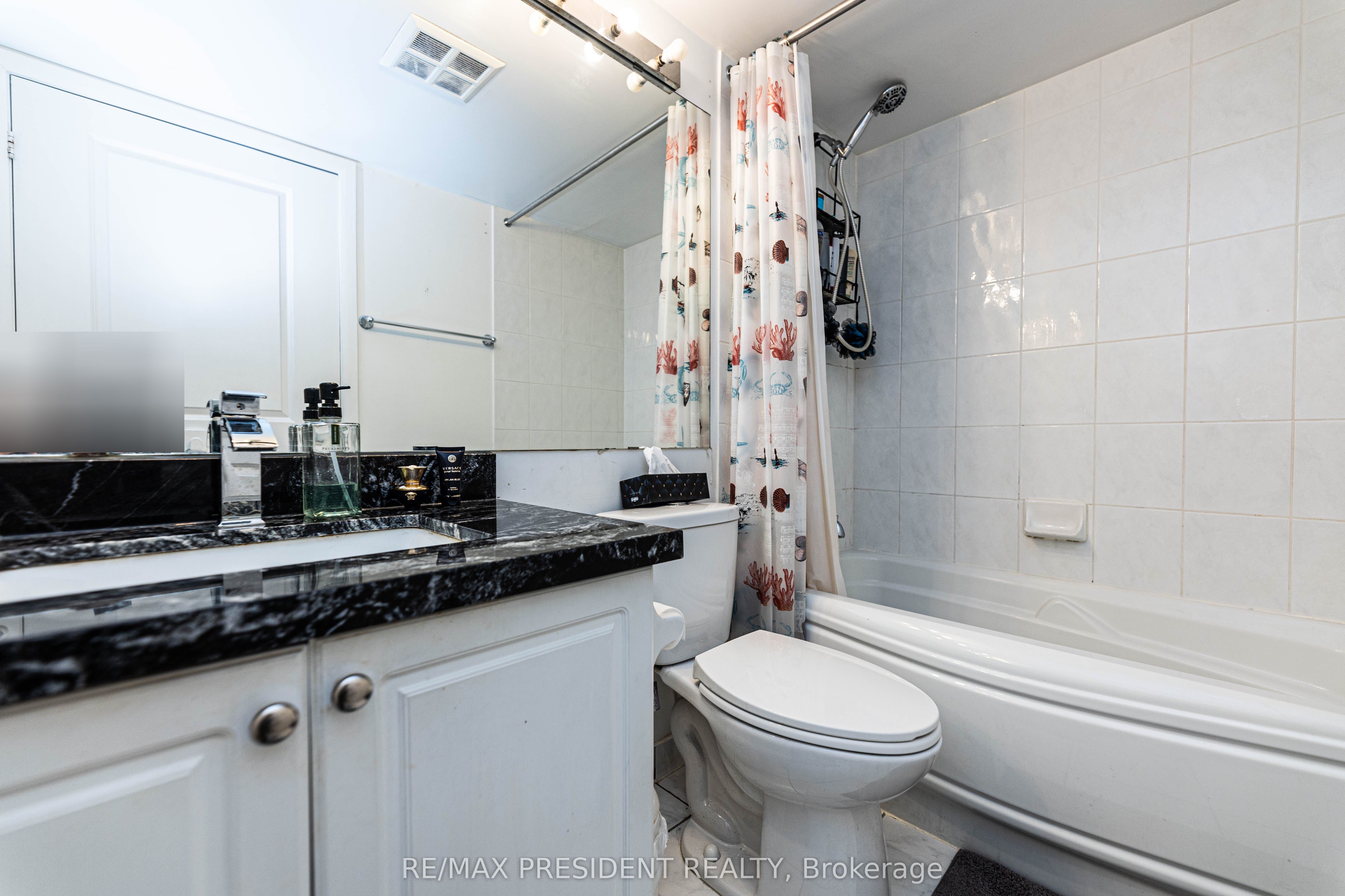 4978 Yonge Street, #1911