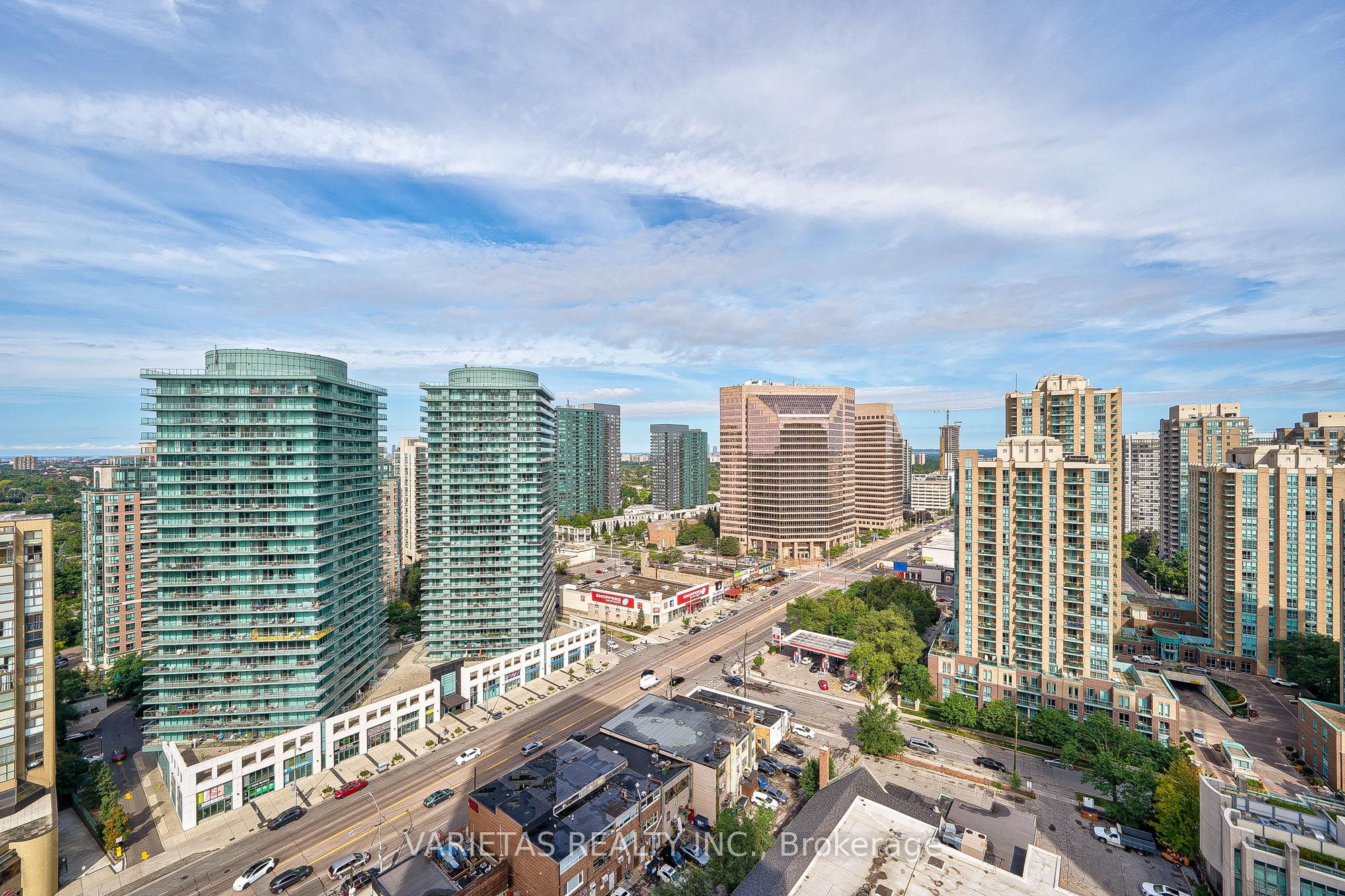 15 Holmes Avenue #1906