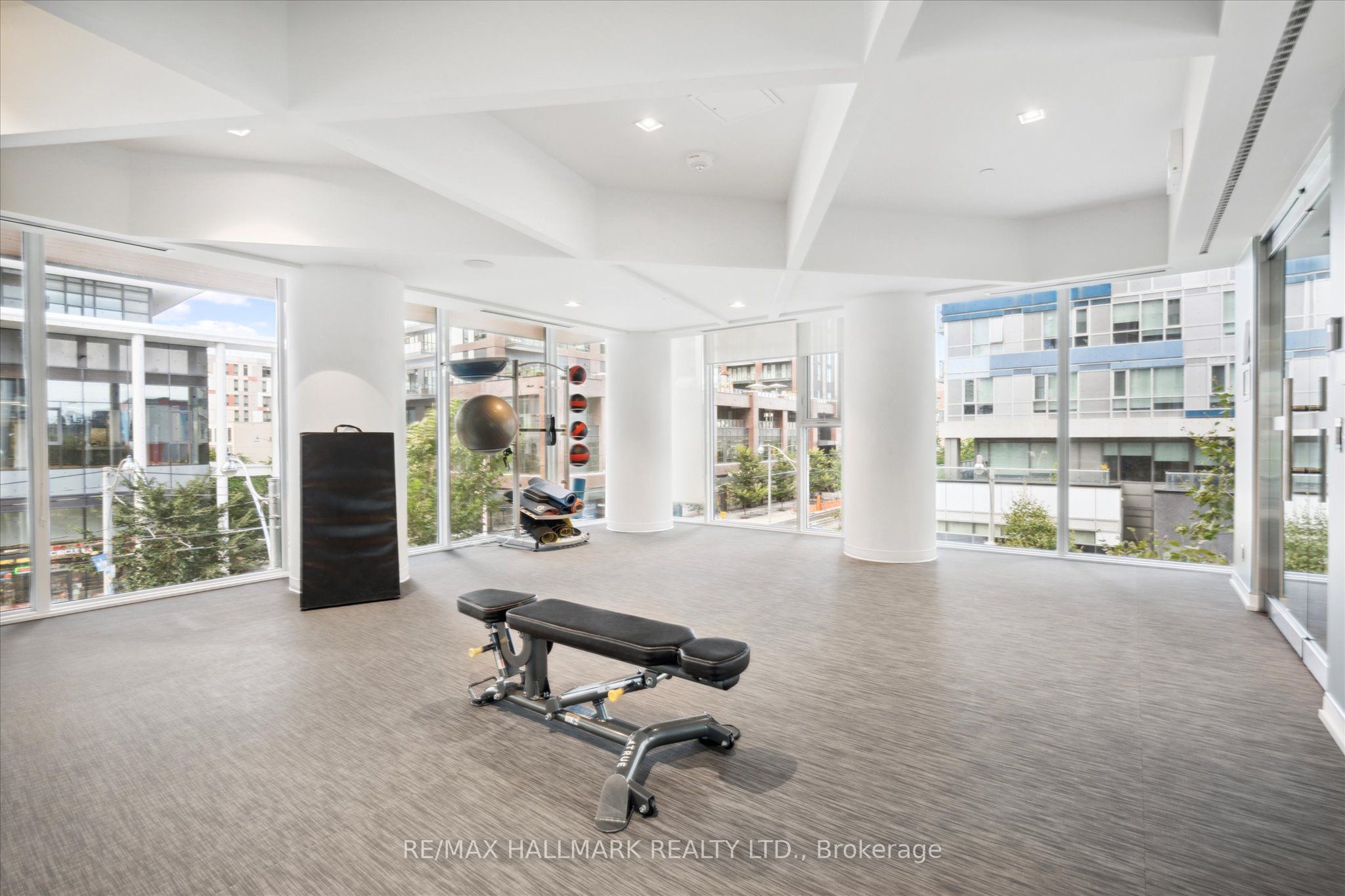20 Tubman Avenue #2307
