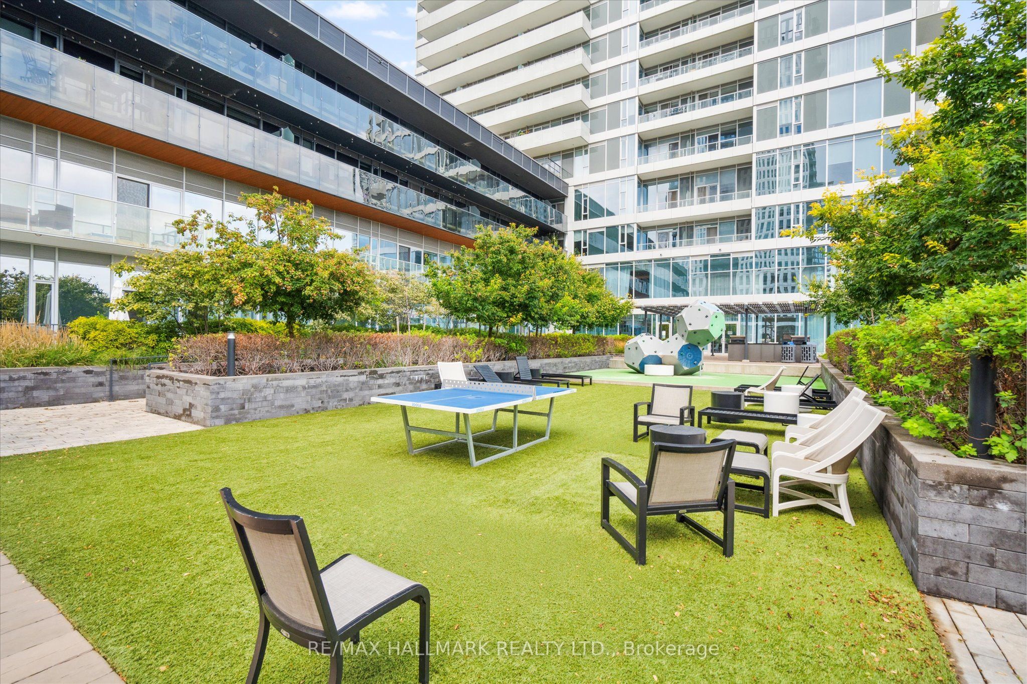 20 Tubman Avenue #2307
