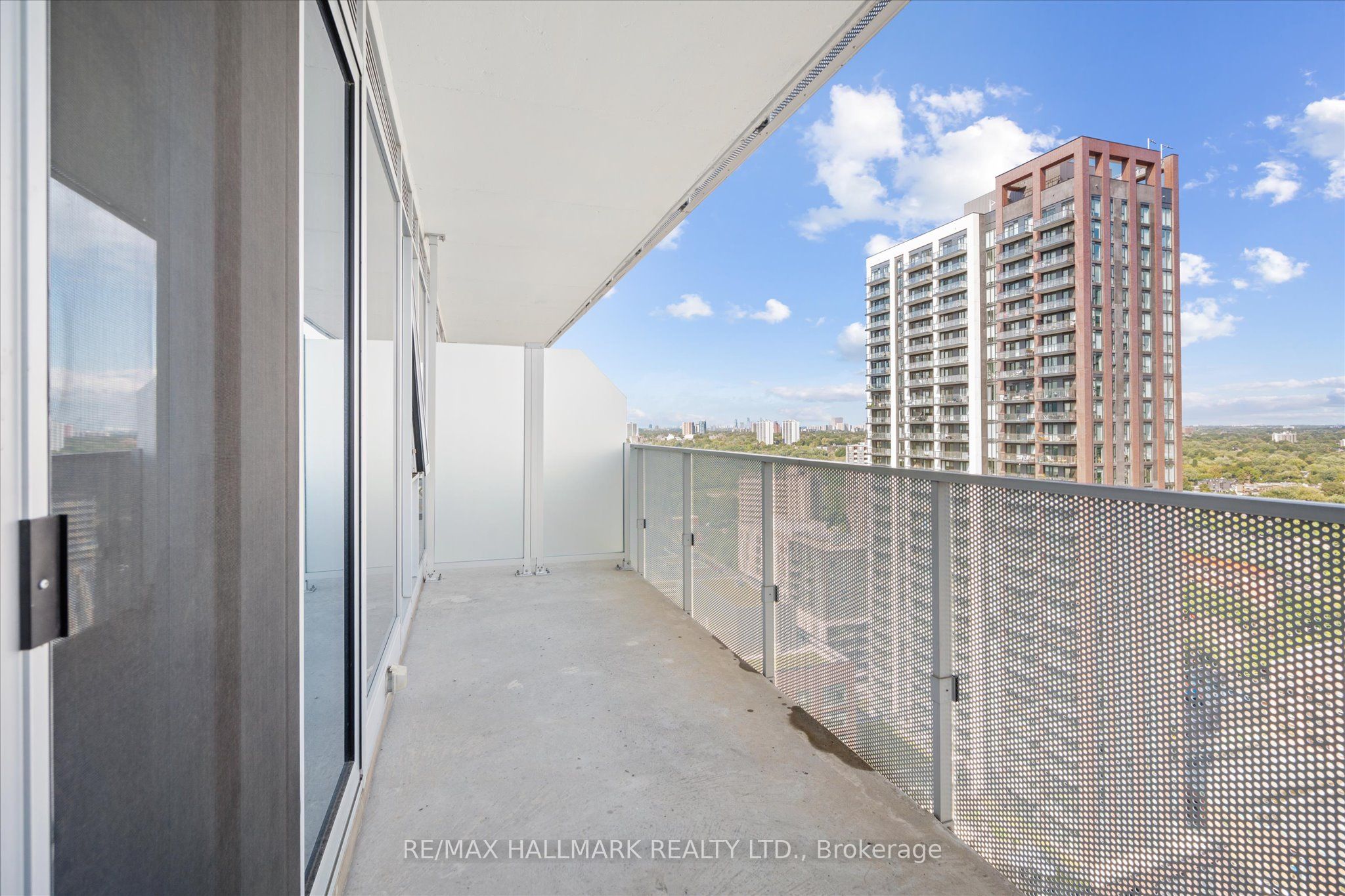 20 Tubman Avenue #2307