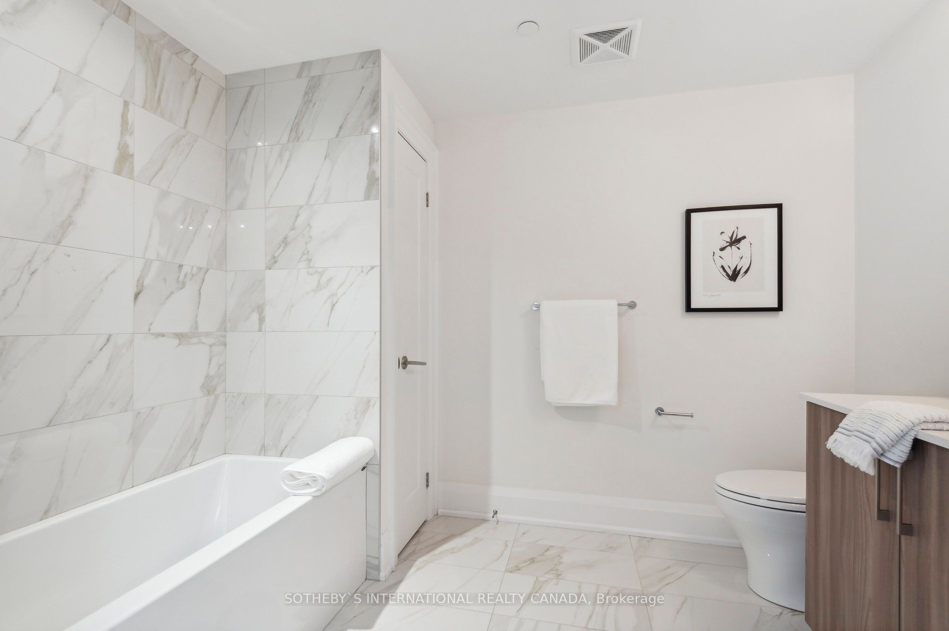 88 Cumberland Street #1201