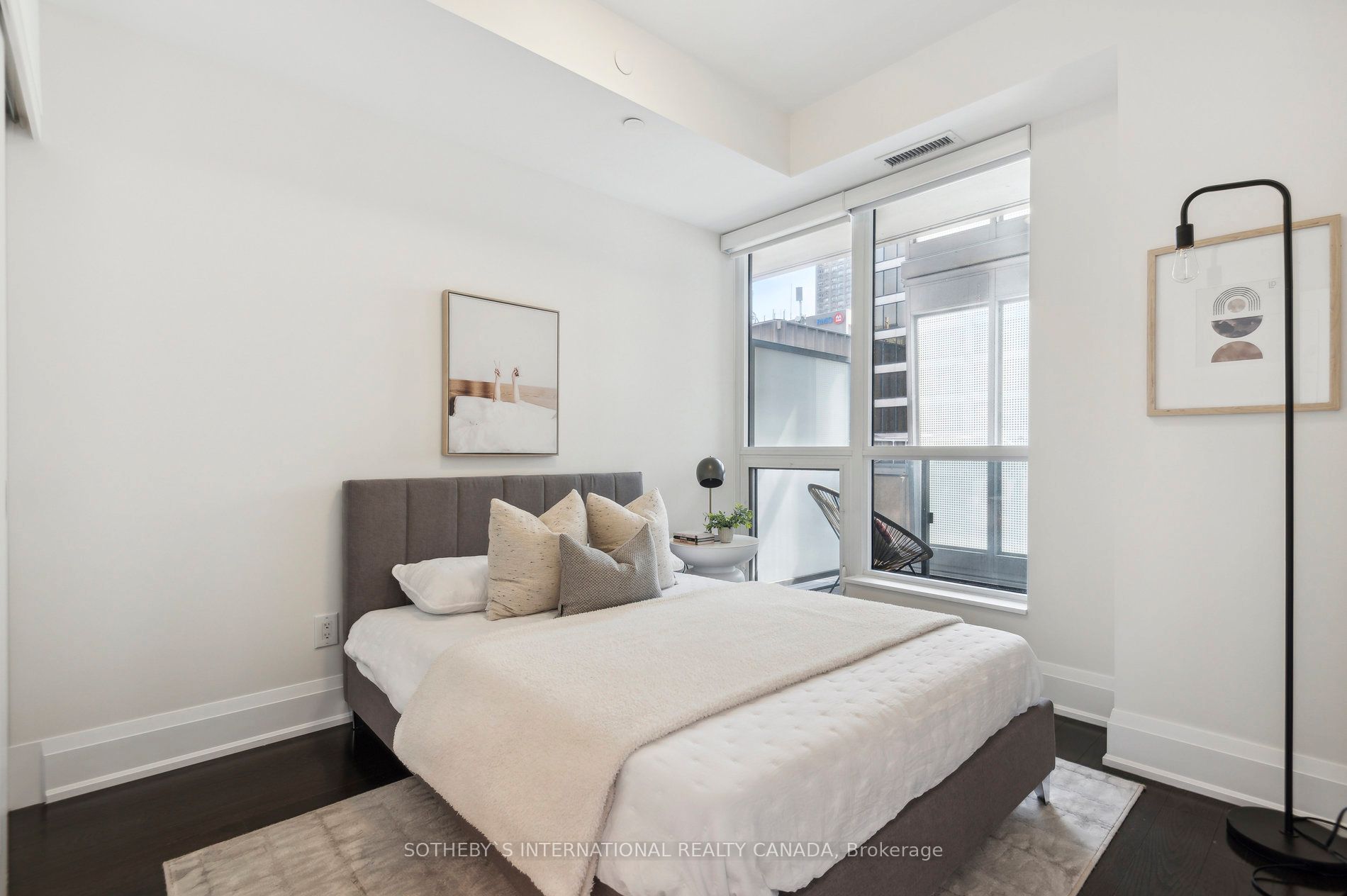 88 Cumberland Street #1201