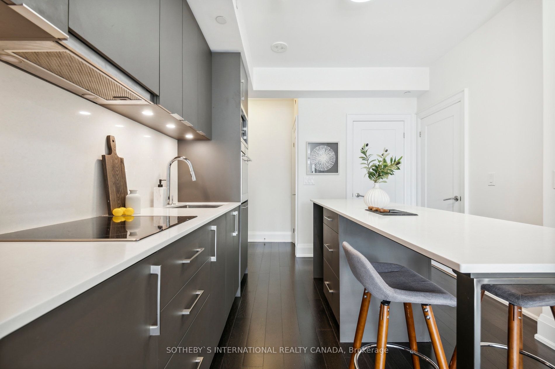 88 Cumberland Street #1201