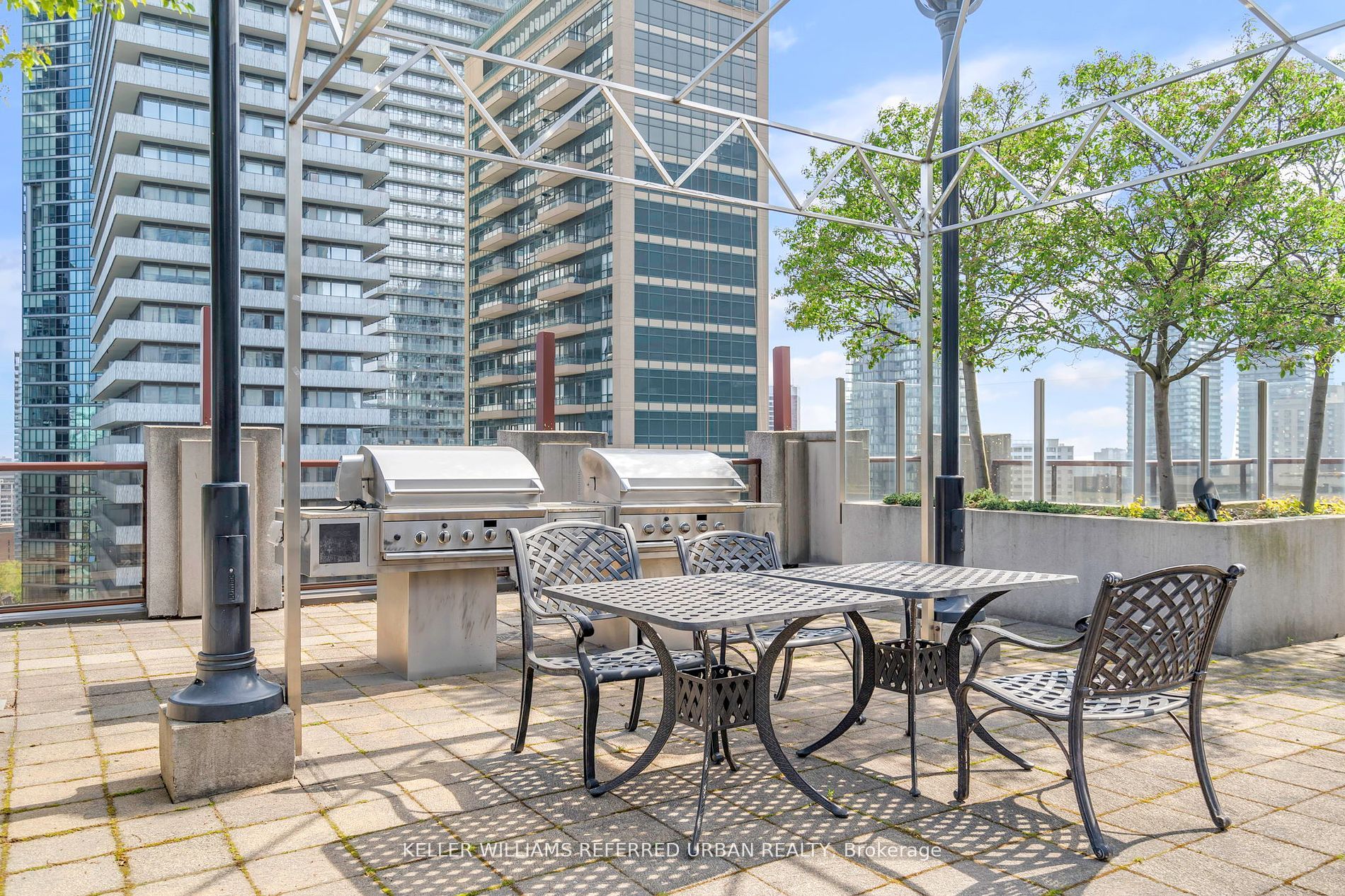 85 Bloor Street E, #1014