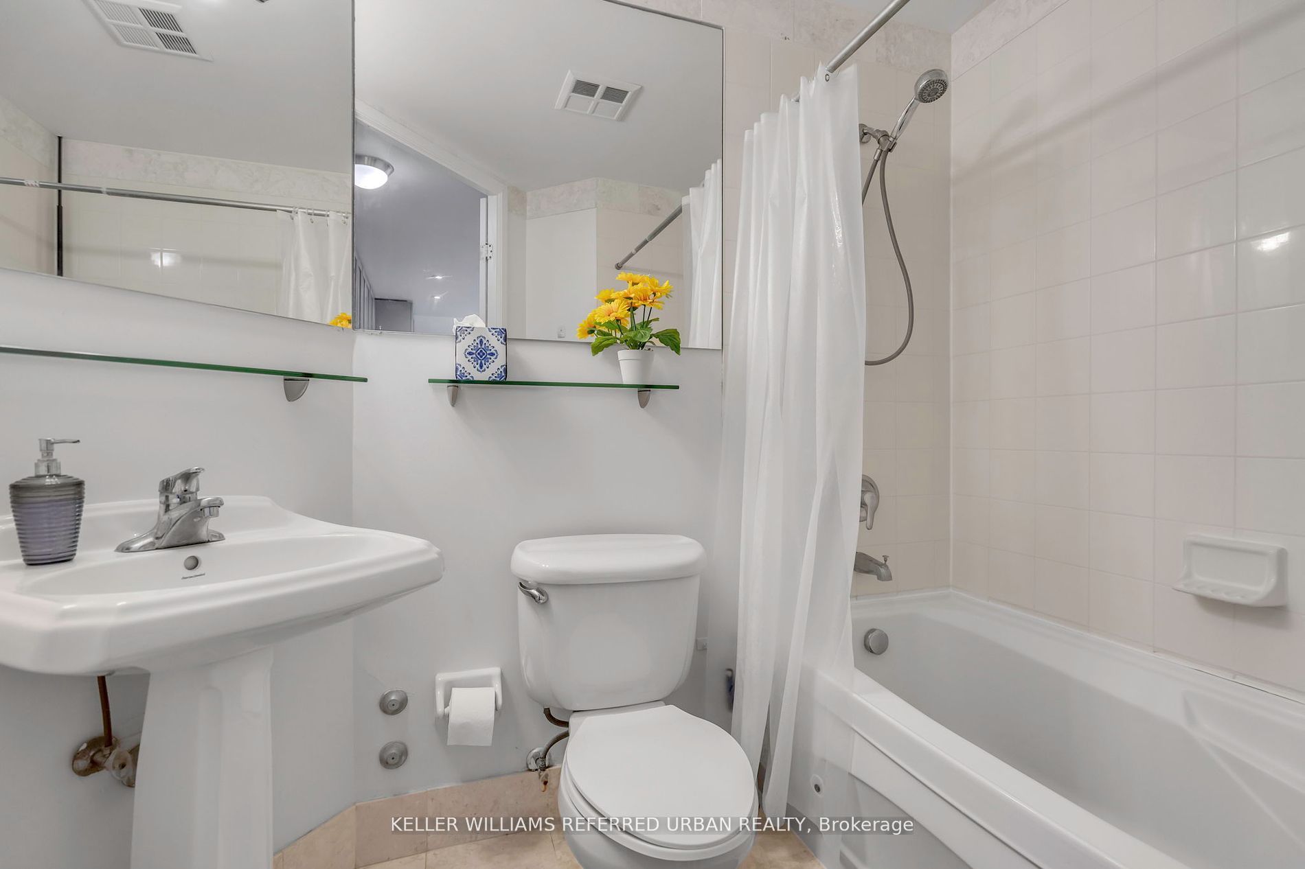 85 Bloor Street E, #1014