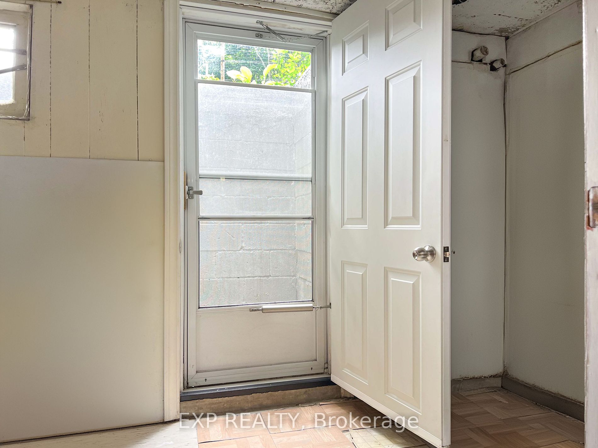 99 Euclid Avenue